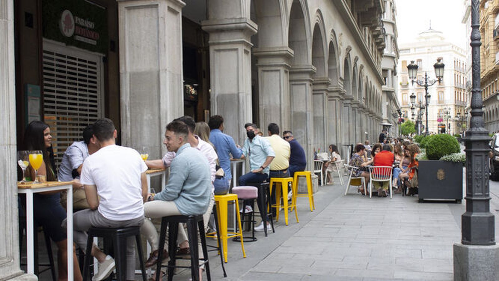 El sector servicios ha sido el que ha aportado más trabajadores nuevos