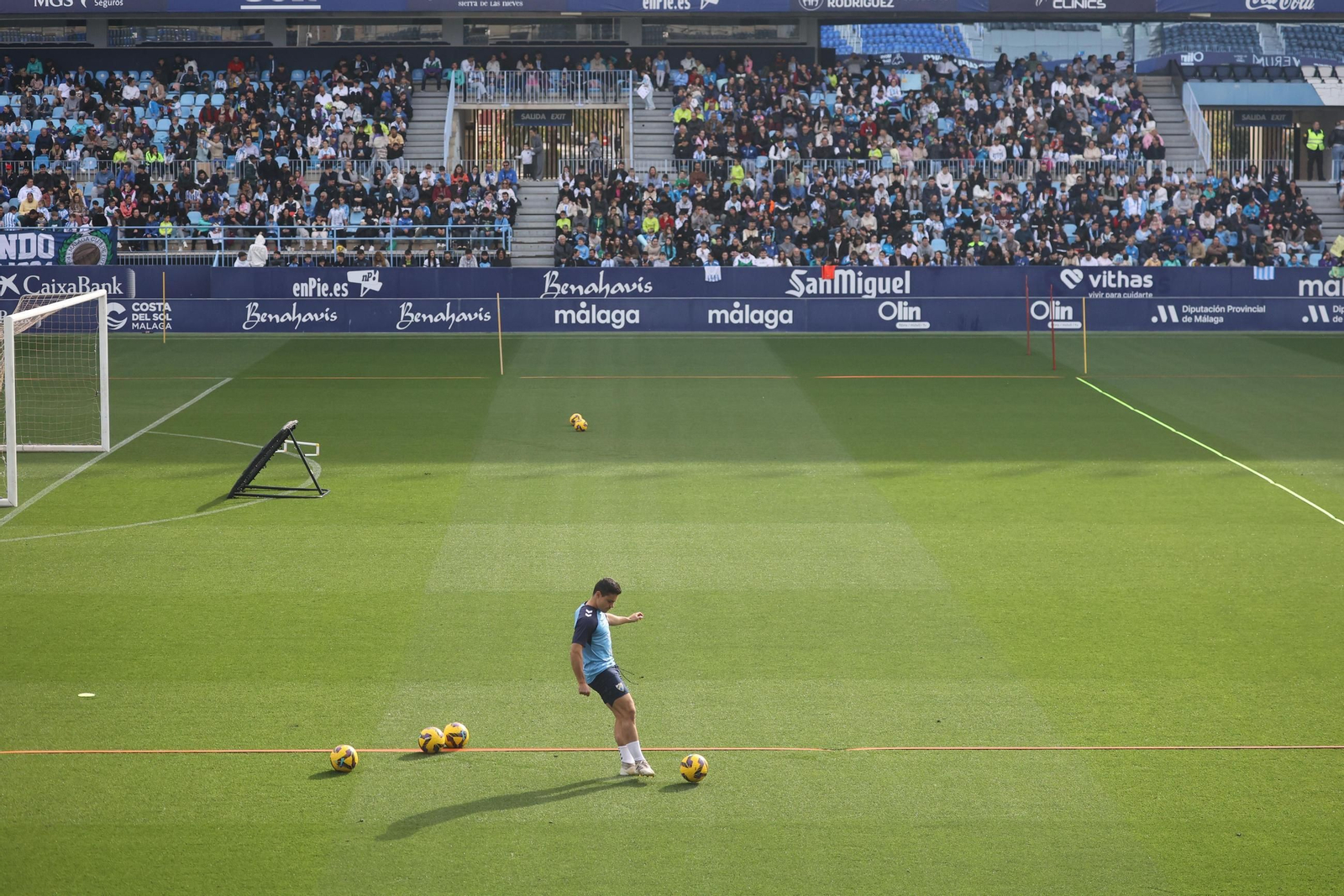 Las fotos del entrenamiento del Málaga CF de puertas abiertas