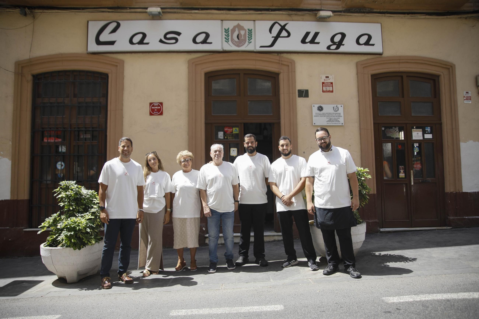 Iniciativa solidaria de Maimono, Casa Puga y Argar