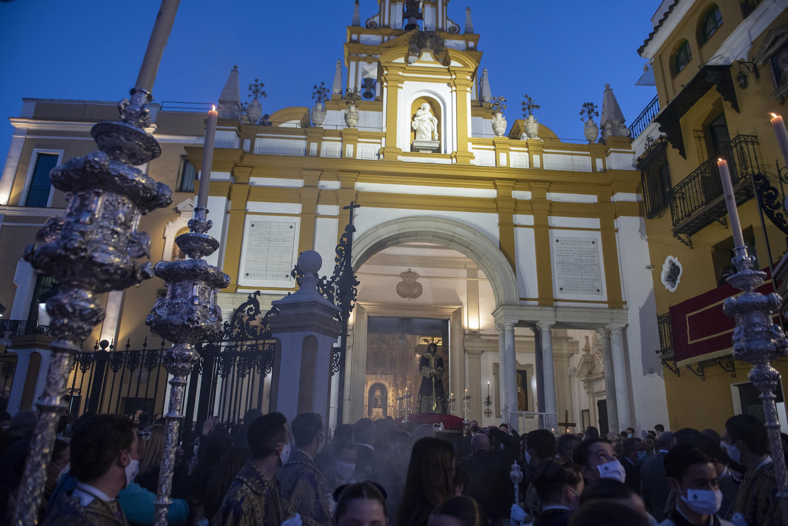 El Vía Crucis de Nuestro Padre Jesús de la Sentencia, en imágenes