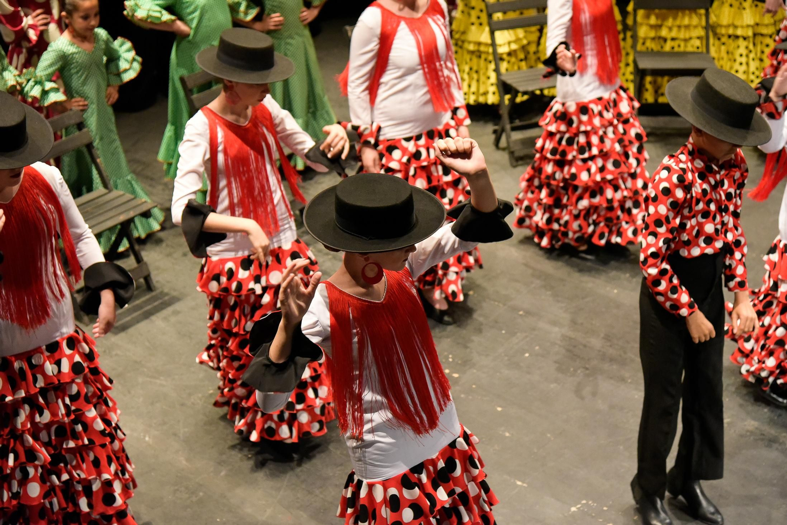 Imágenes de las actividades fin de curso en Cultura en los Barrios