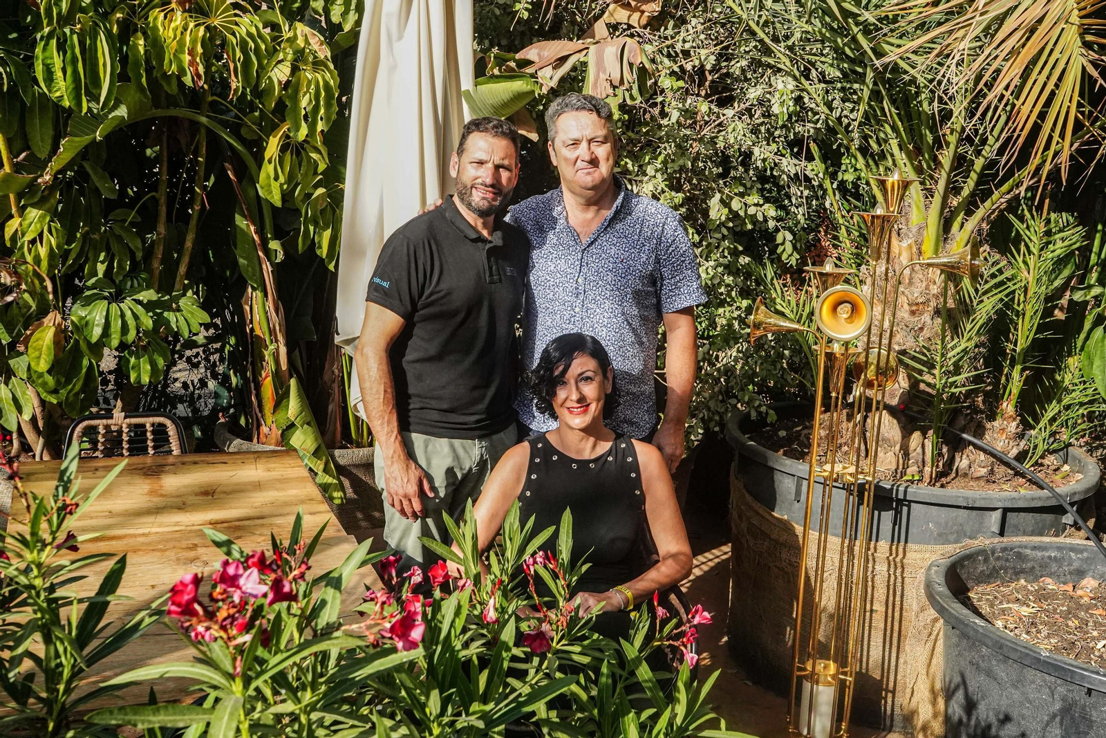 Paco Pérez junto a David Travé y Eva Mingorance.