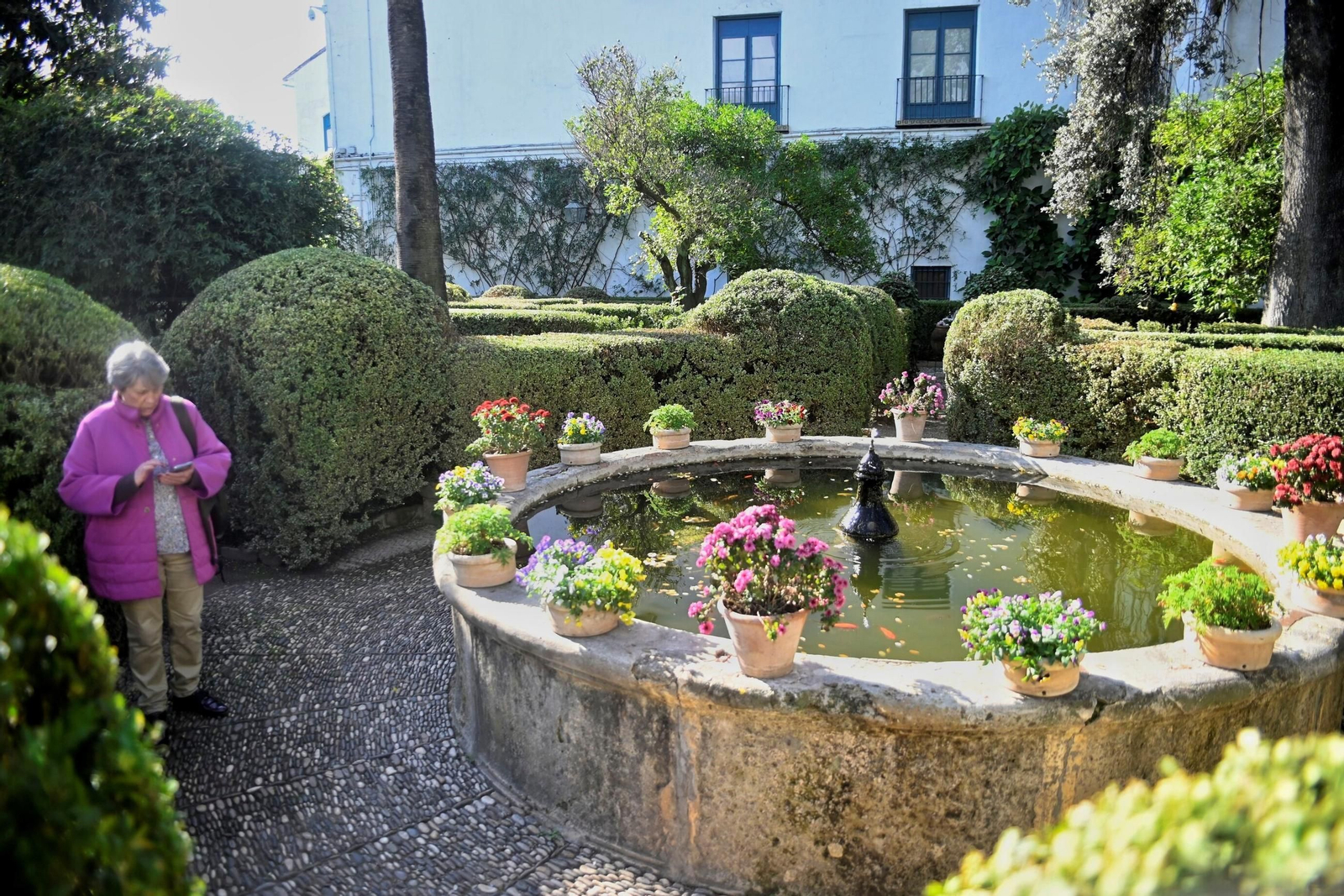 Un recorrido fotográfico por el Palacio de Viana de Córdoba en otoño