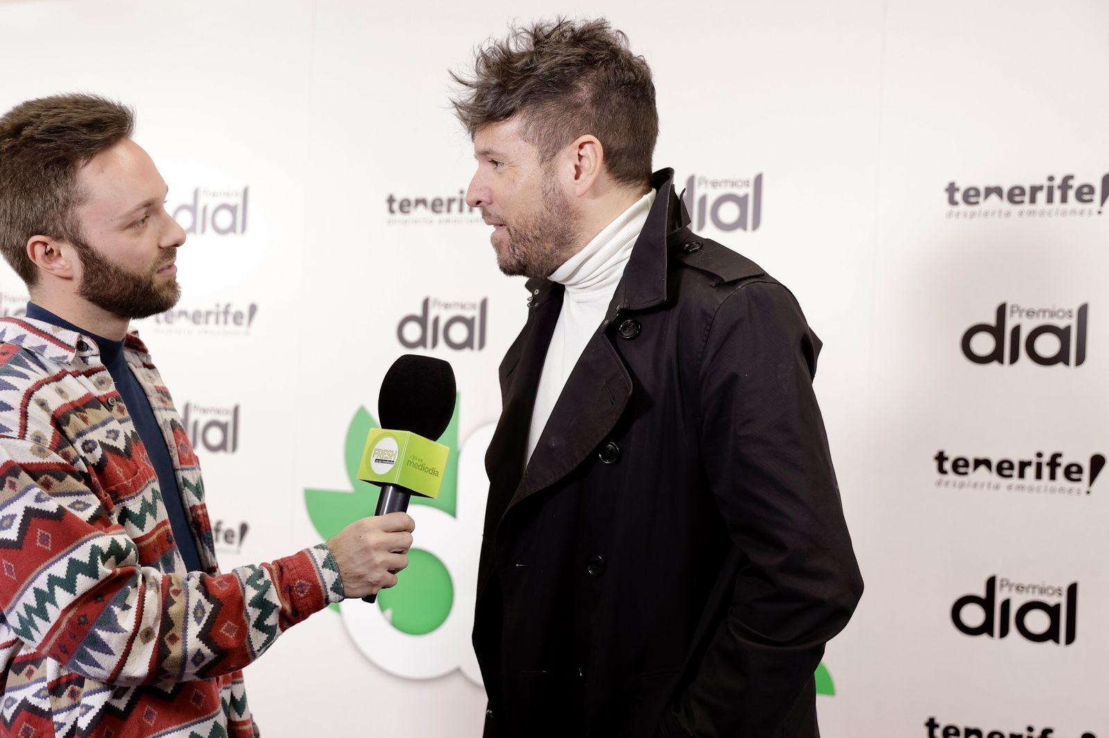 Pablo López atiende a los medios