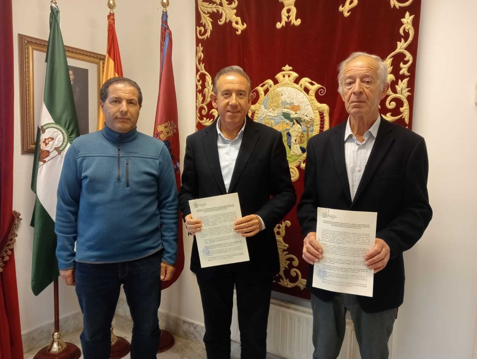 El Ayuntamiento firma un nuevo convenio con el Consejo de Hermandades y Cofradías de Aracena