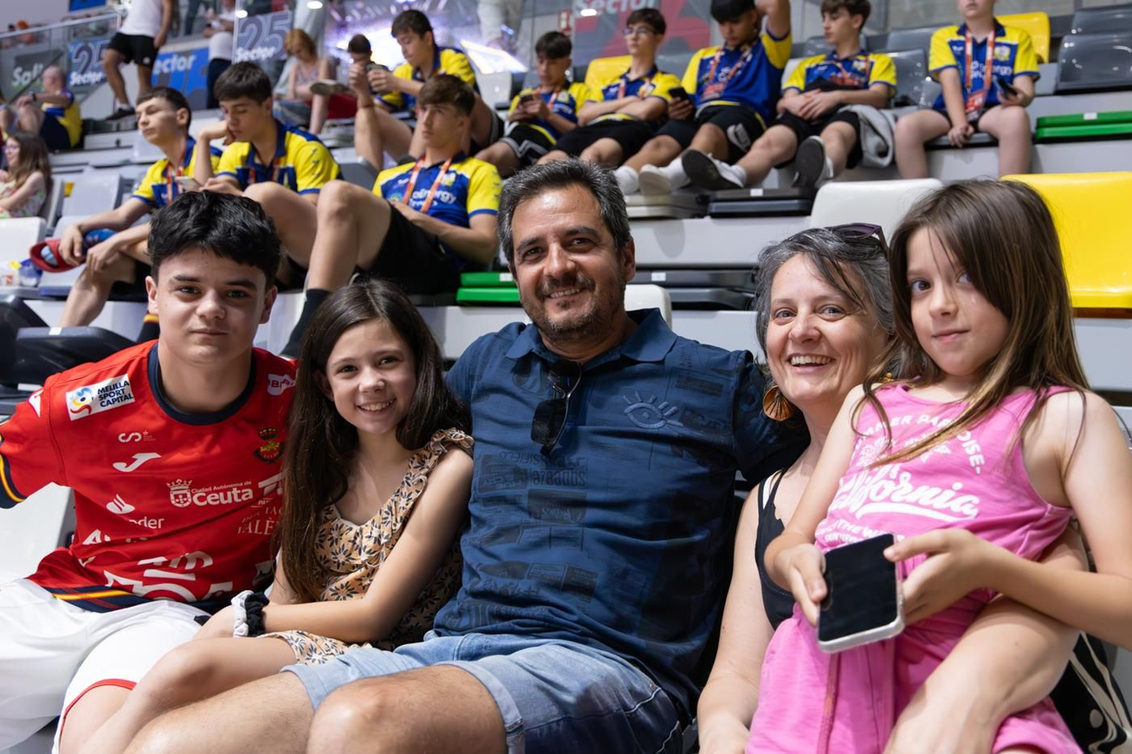 Las gradas del Olivo Arena en las semis de la Copa del Rey de balonmano, en imágenes