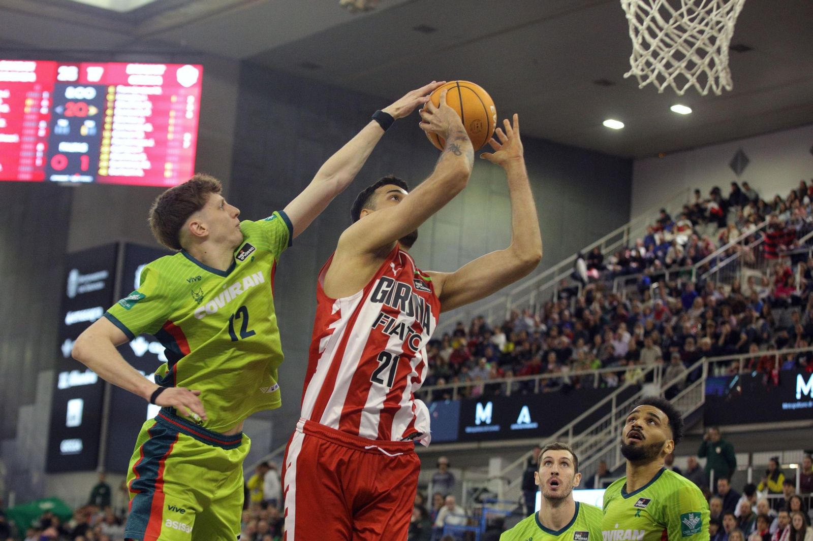Las mejores imágenes de la victoria del Covirán Granada ante el Girona