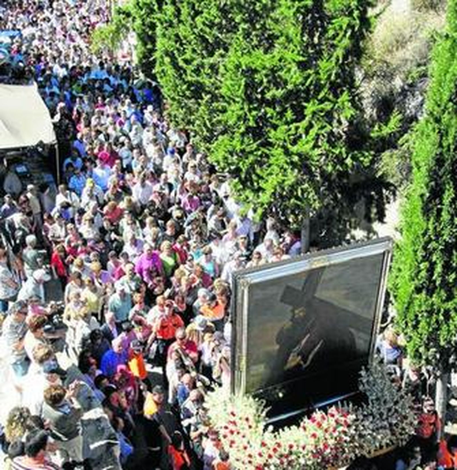 El Cristo del Paño desborda Moclín