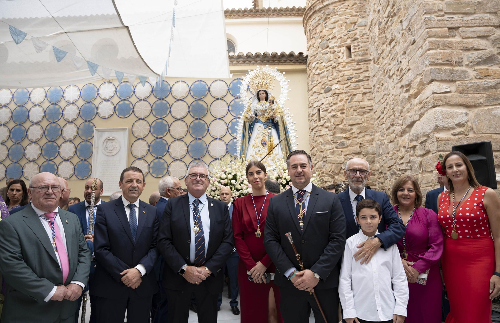 Las imágenes de la misa y procesión en Macael por las fiestas en honor a Nuestra Señora del Rosario