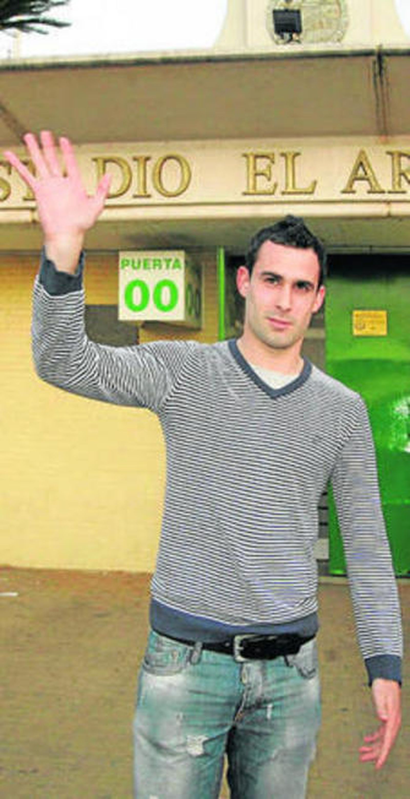 De Cerio dice adiós, el miércoles.