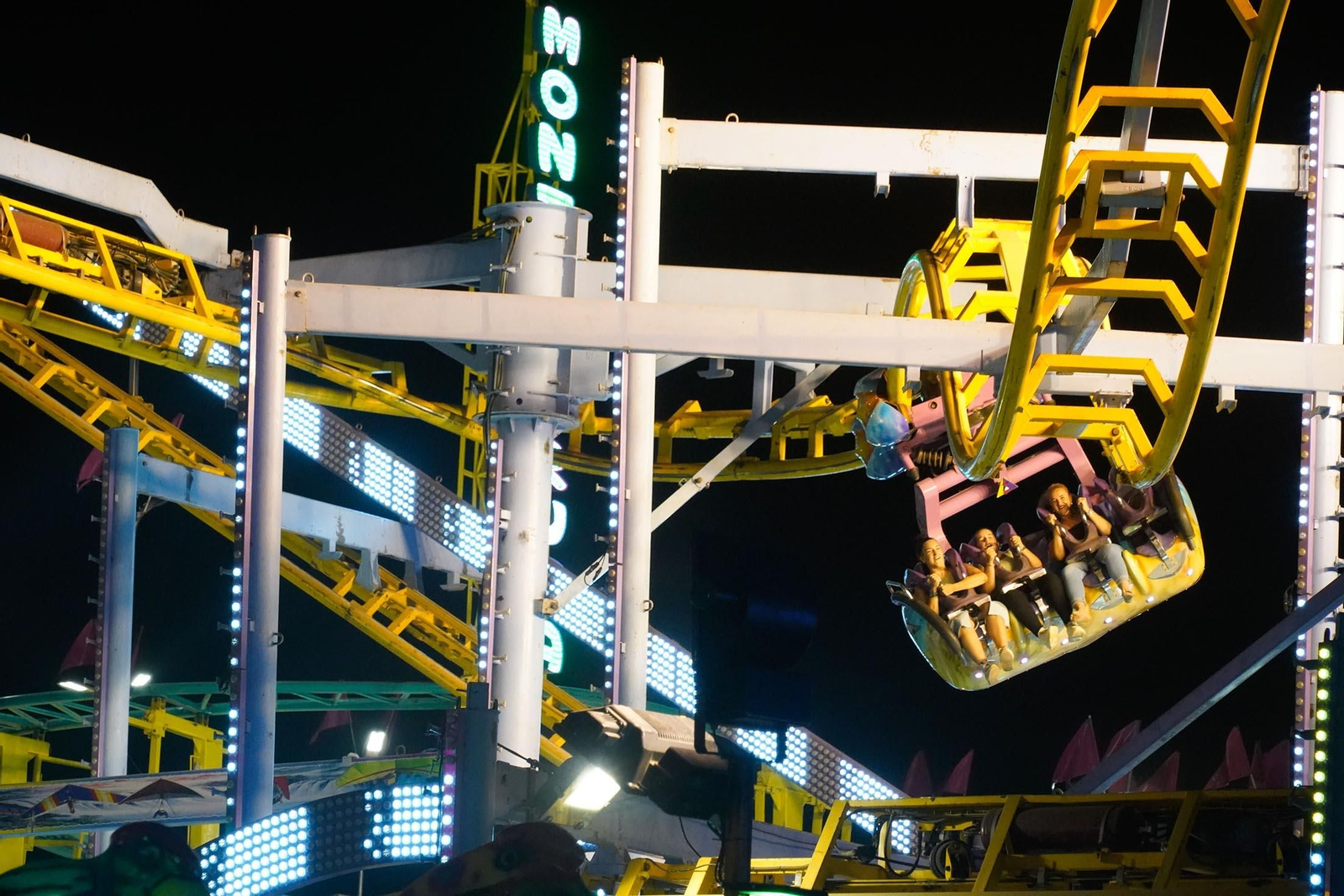 Imágenes del ambiente de Colombinas el día 3 de agosto