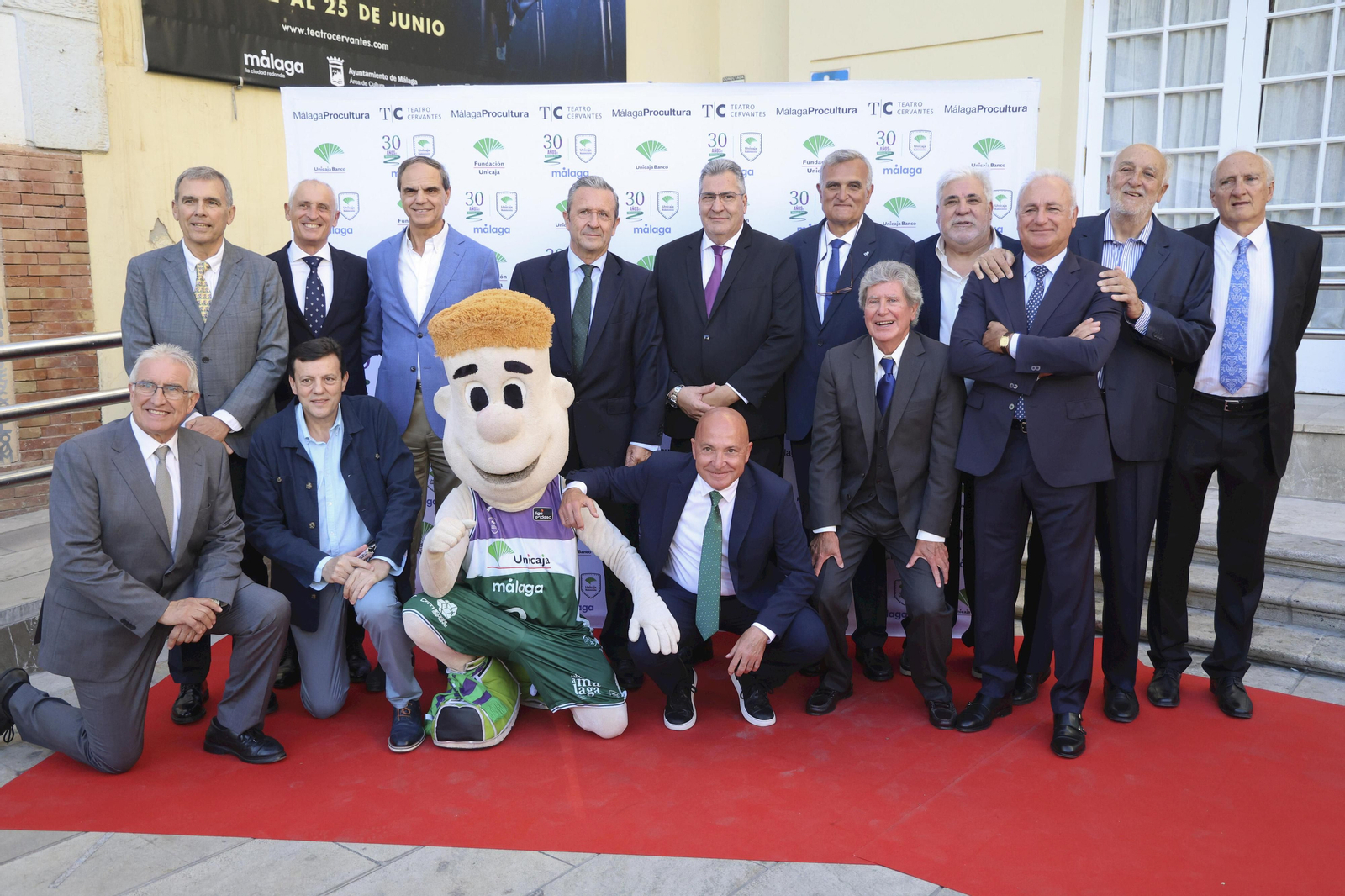 La gala del 30 aniversario de la unión Caja de Ronda-Maristas, en fotos