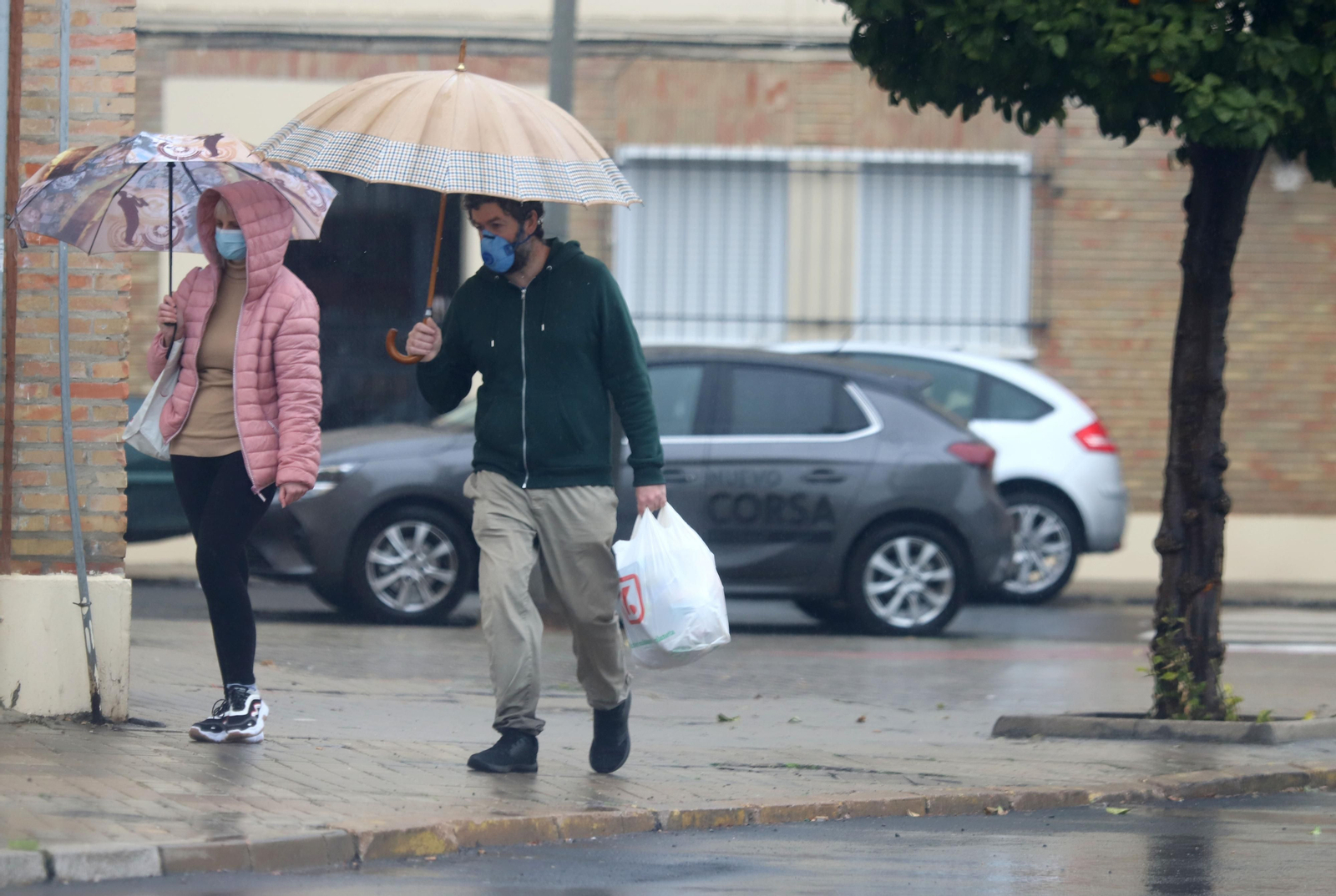 La mañana del sábado despide las lluvias de otoño en Huelva