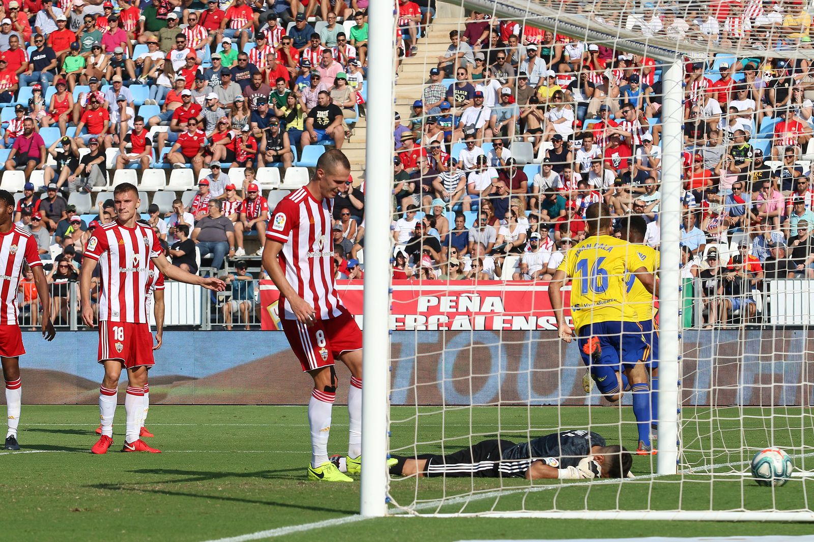 Las imágenes del UD ALMERÍA-CÁDIZ CF