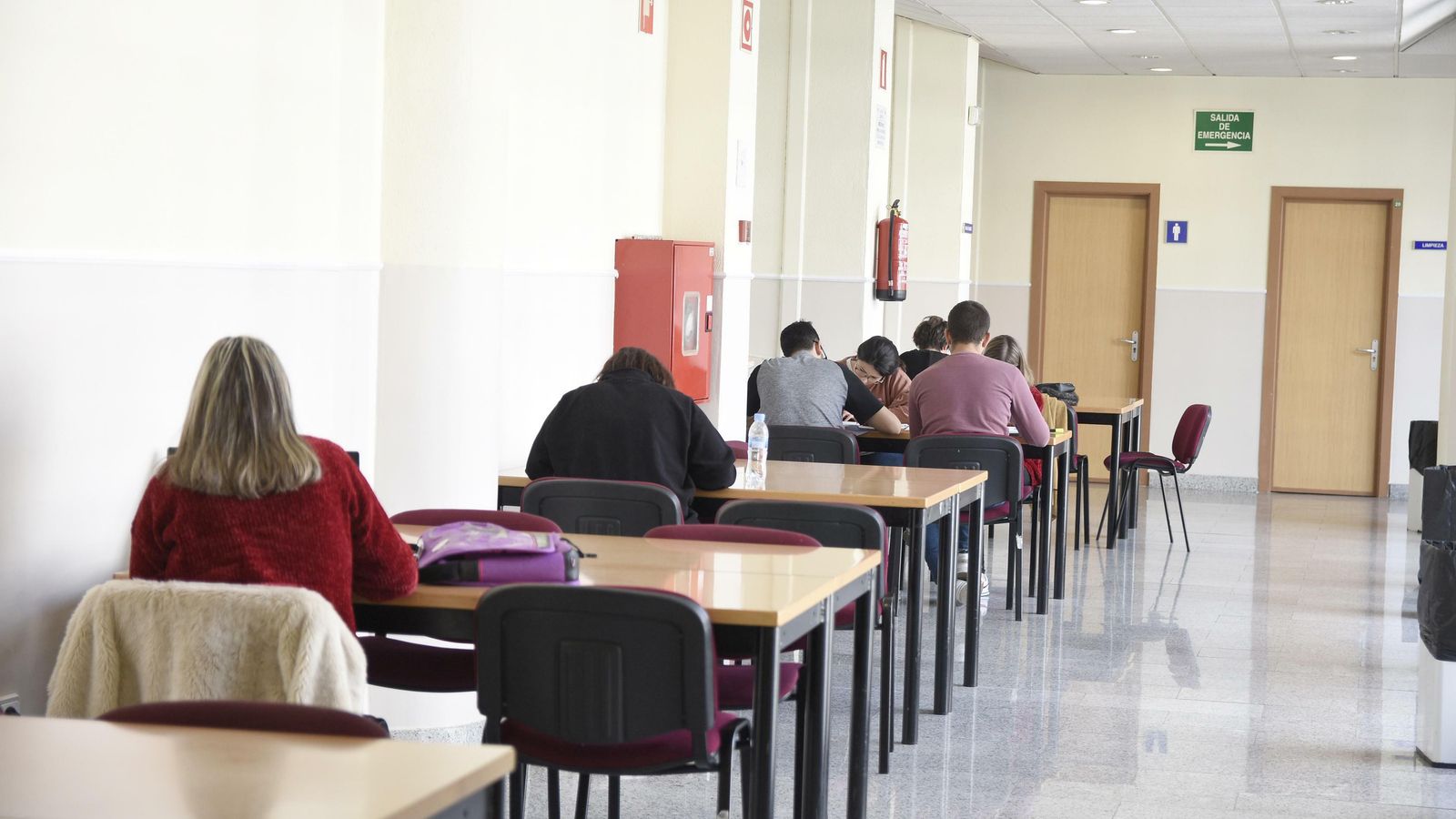 Alumnos de la Facultad de Ciencia del Trabajo