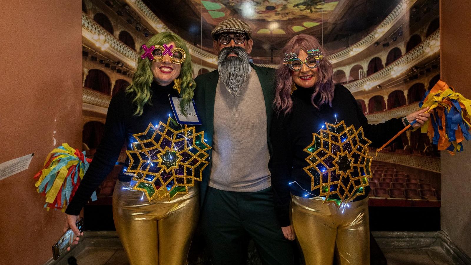 Búscate entre las mejores imágenes de la final del COAC 2025 del Carnaval de Cádiz