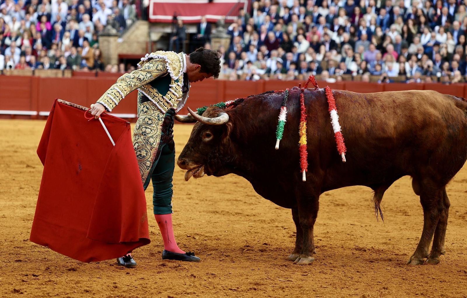 Corrida de toros del Domingo de Resurrección en Sevilla