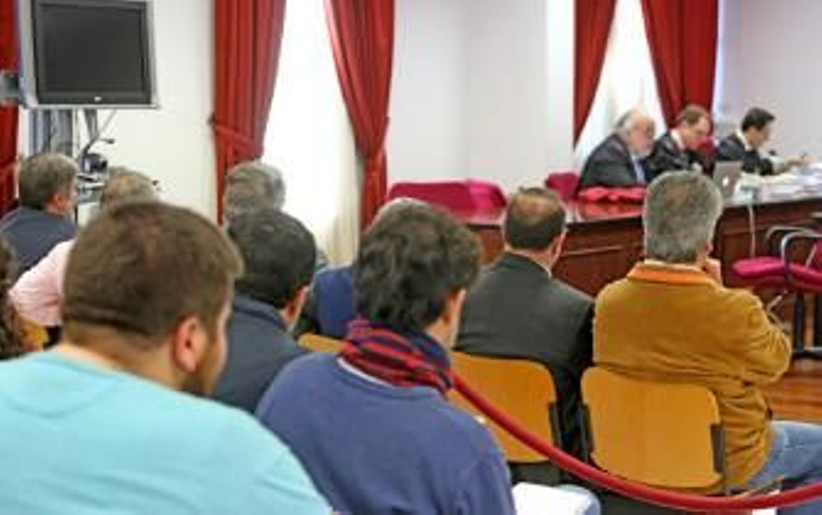 Mínima rebaja de la Fiscalía a las penas por el 'caso Estación de Autobuses'