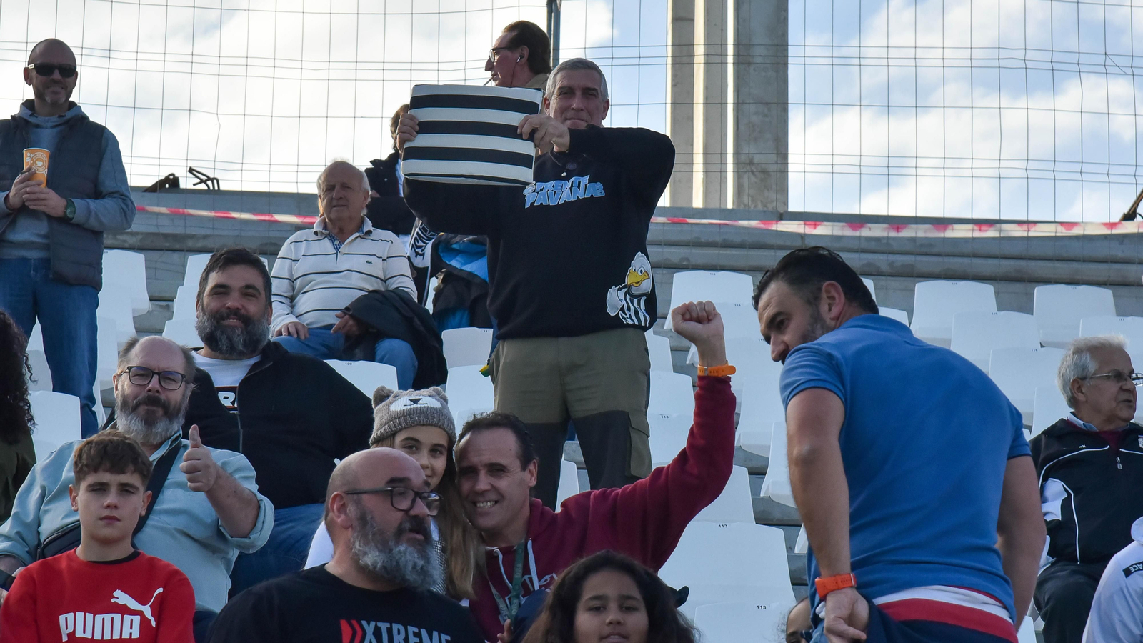 Búscate durante el Balona - UCAM Murcia en el Ciudad de La Línea