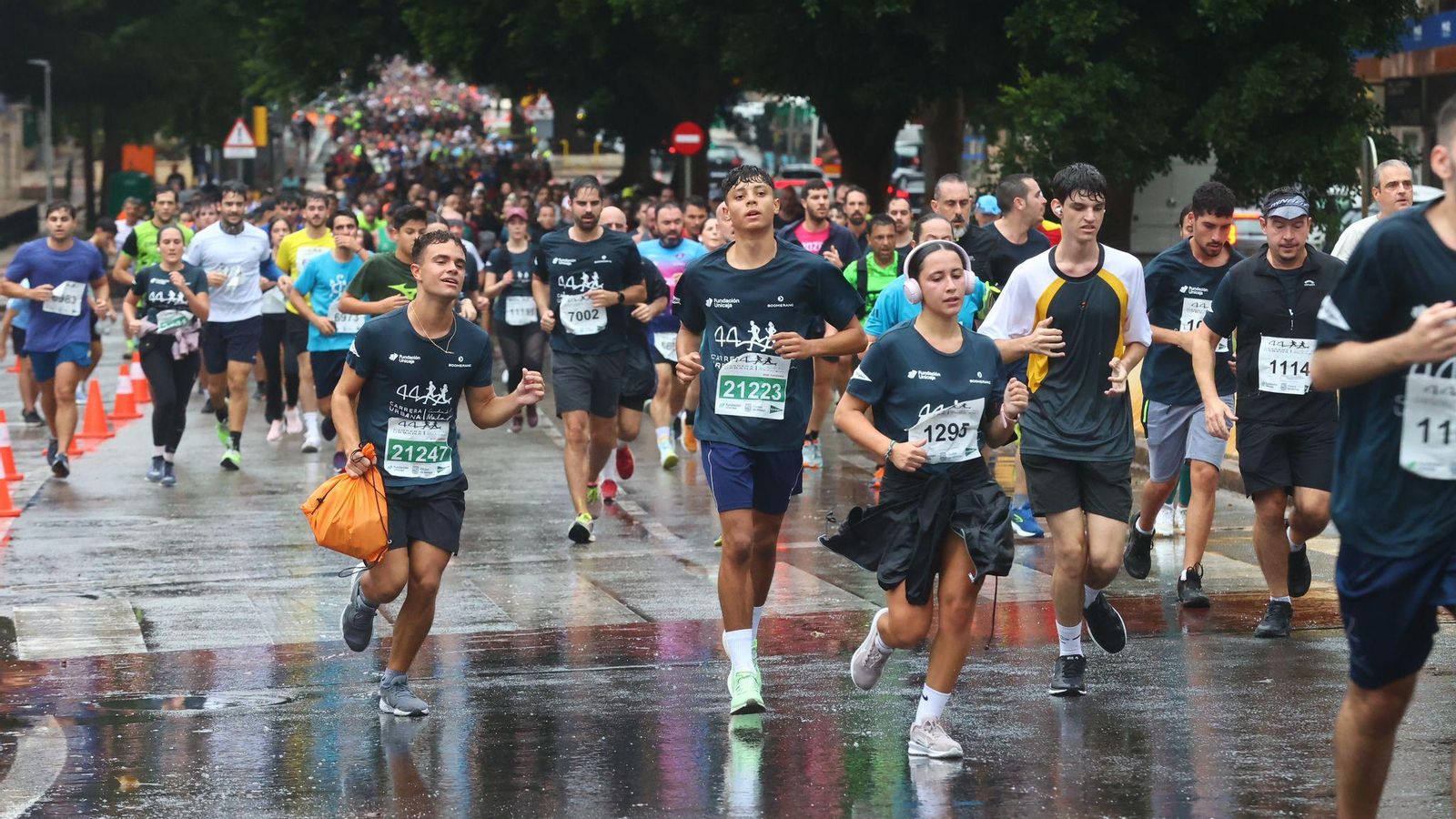 Búscate en las fotos de la Carrera Urbana Ciudad de Málaga 2024