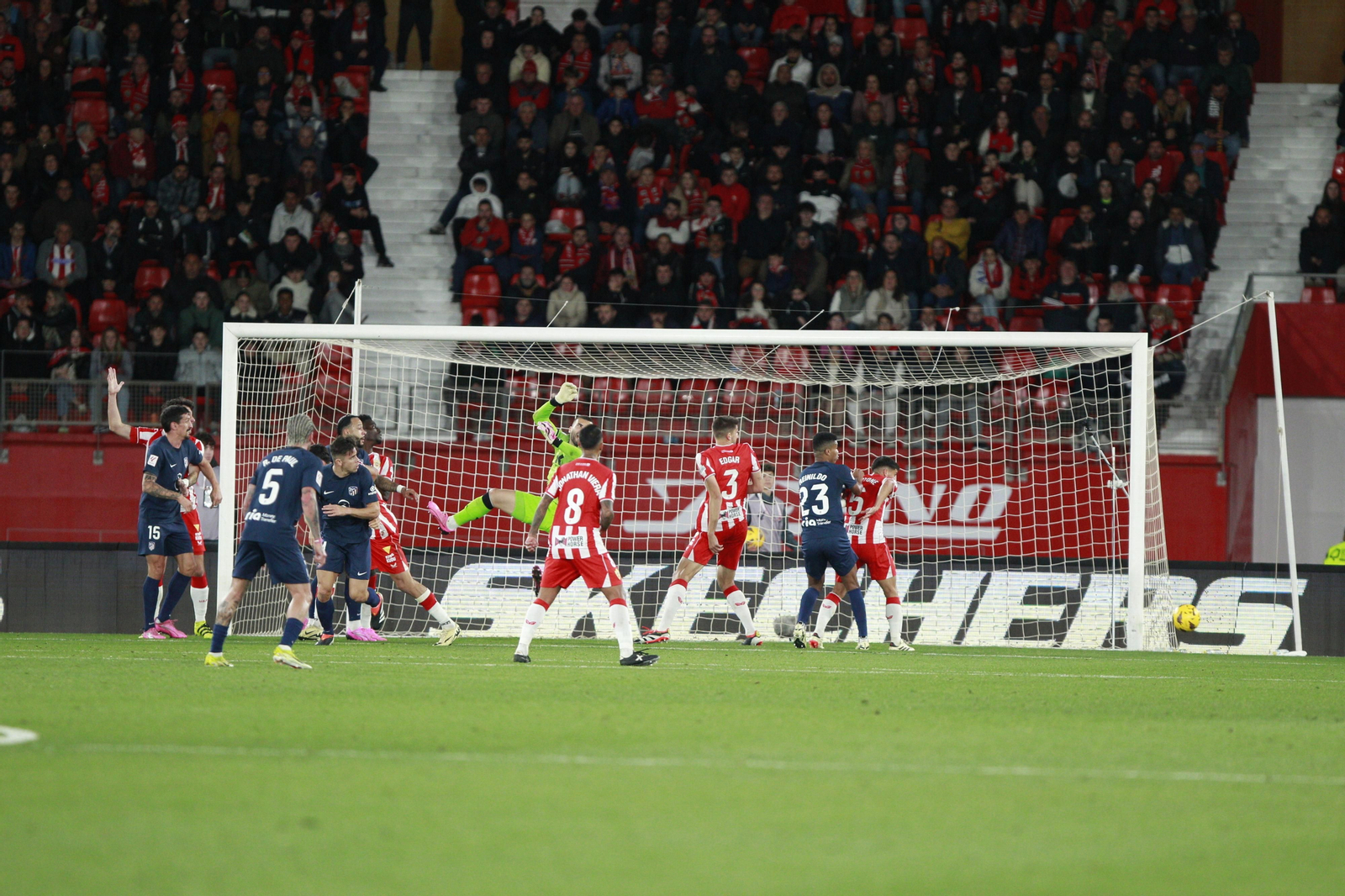 Las mejores imágenes del partido U.D. Almería-Atlético de Madrid