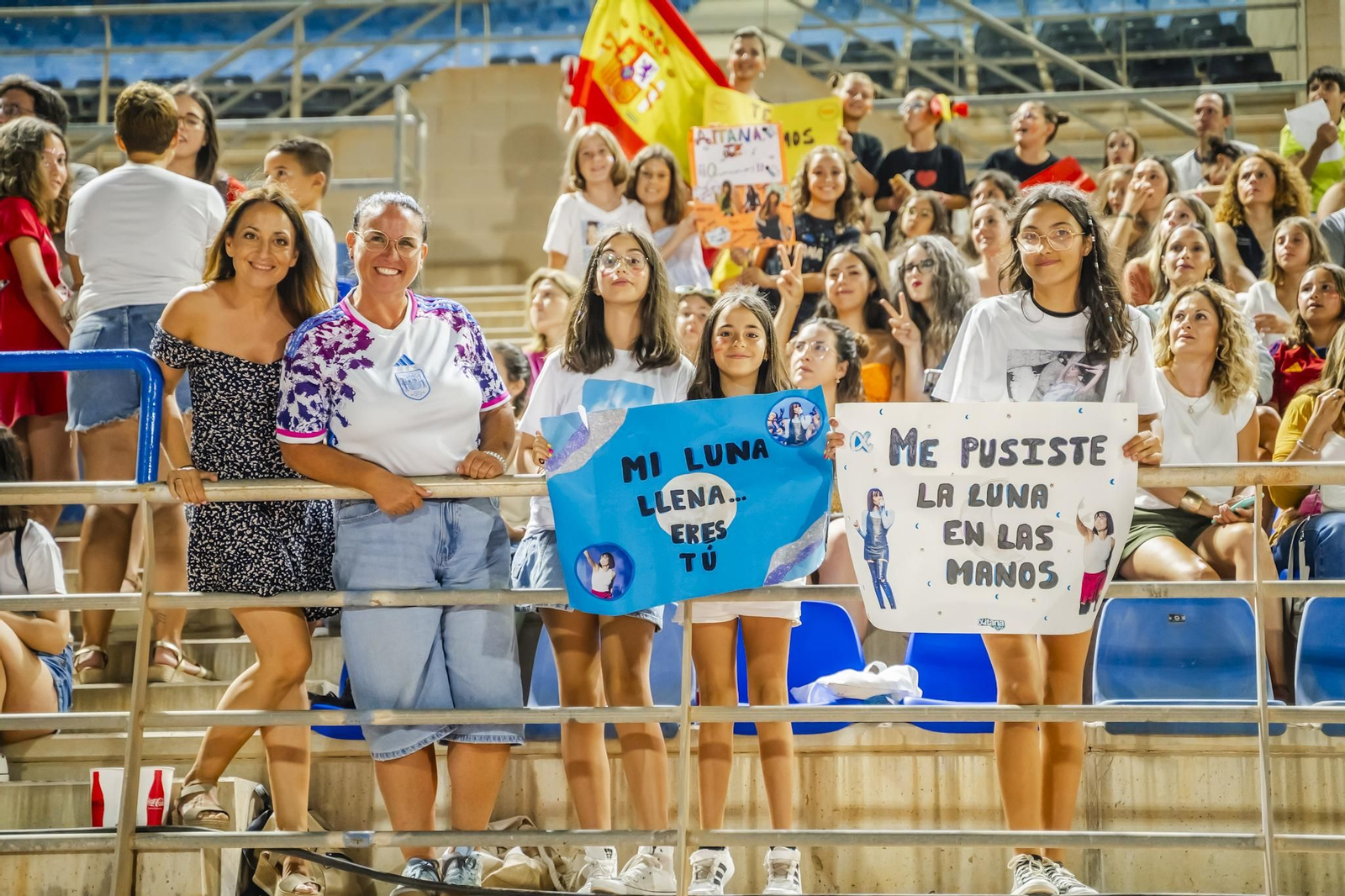 El concierto de Aitana en Roquetas de Mar, en imágenes