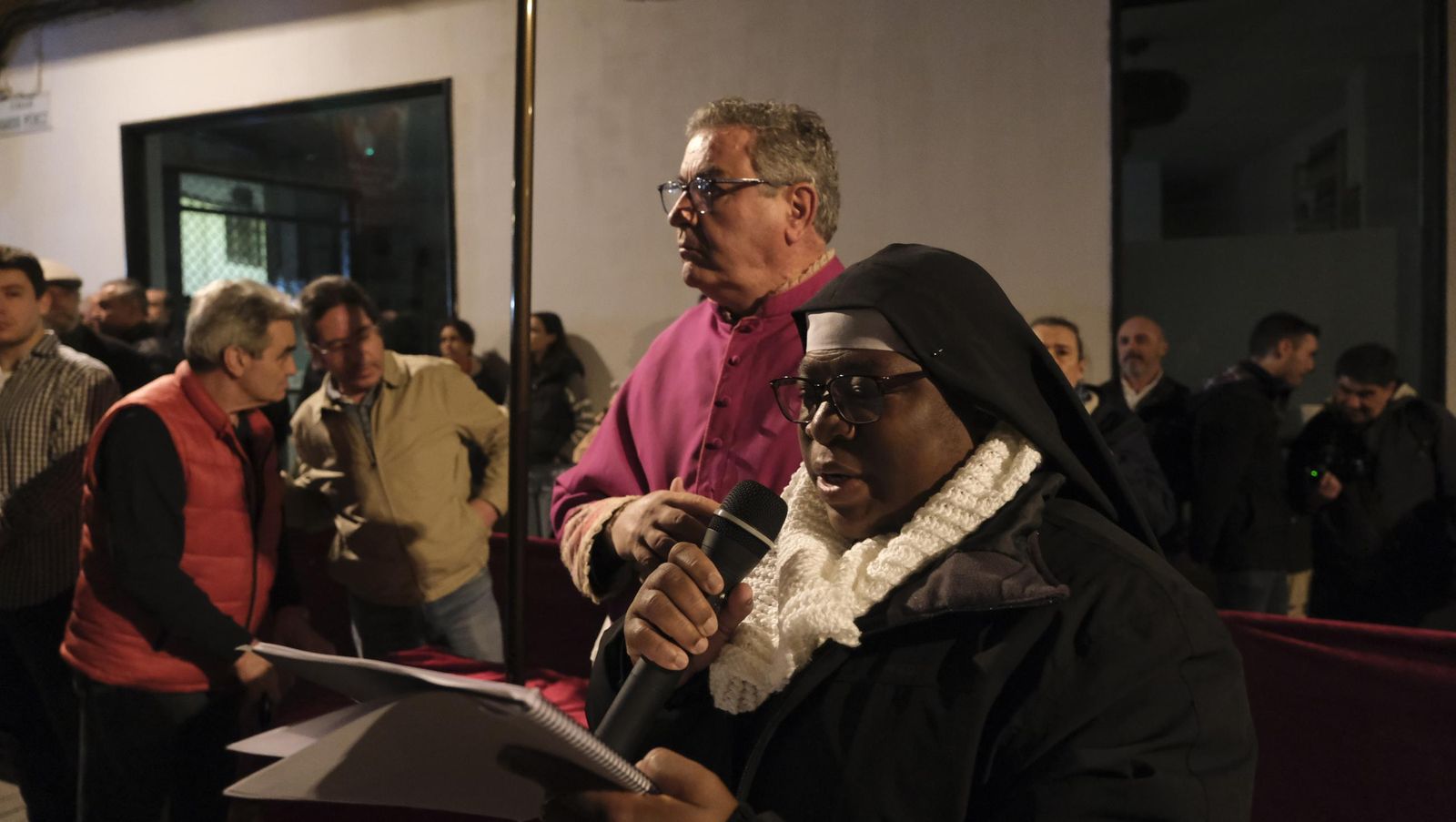Vía Crucis del Cristo de la Escucha en la Semana Santa de Almería 2025