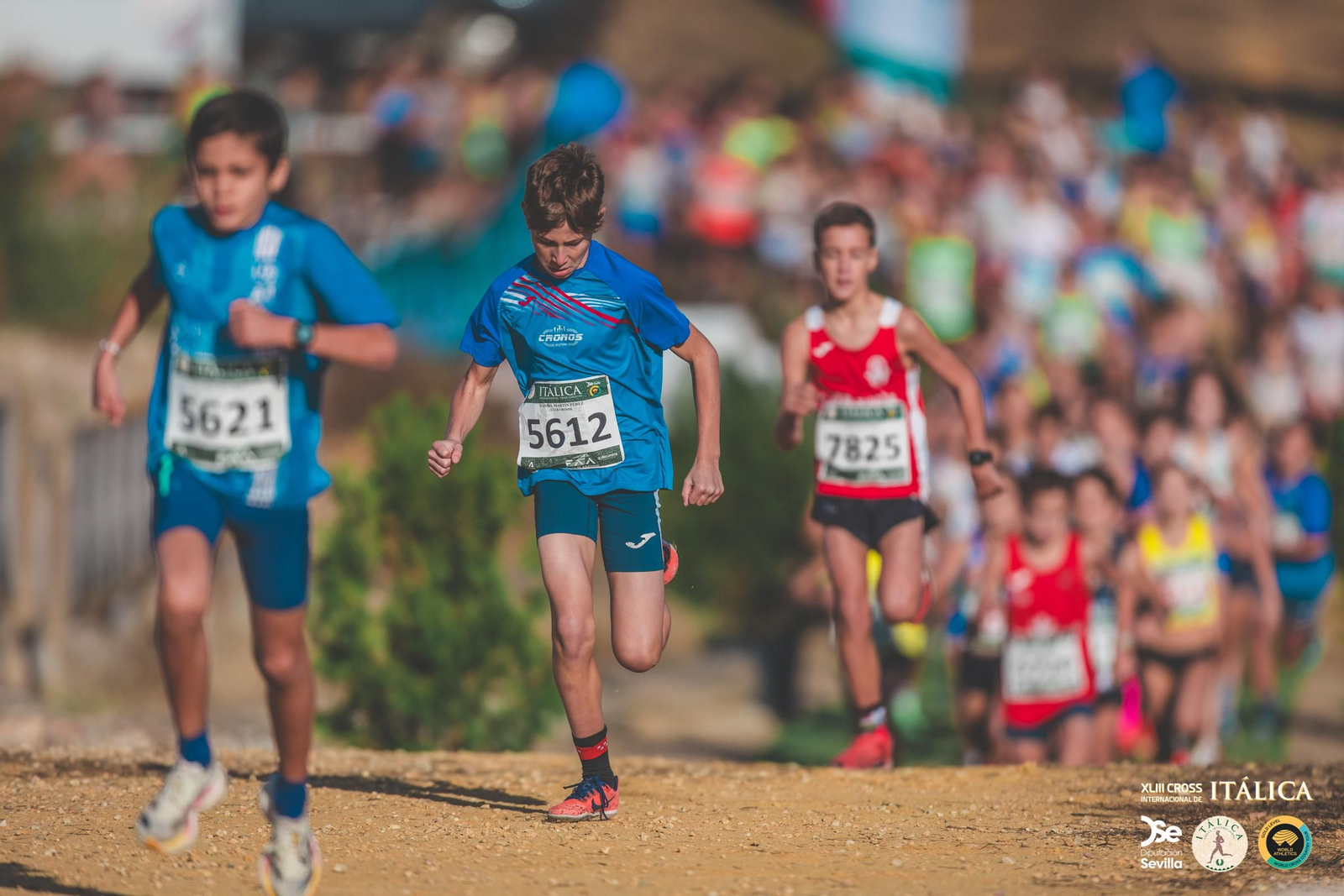 Búscate en las fotos del Cross de Itálica 2025 | 8