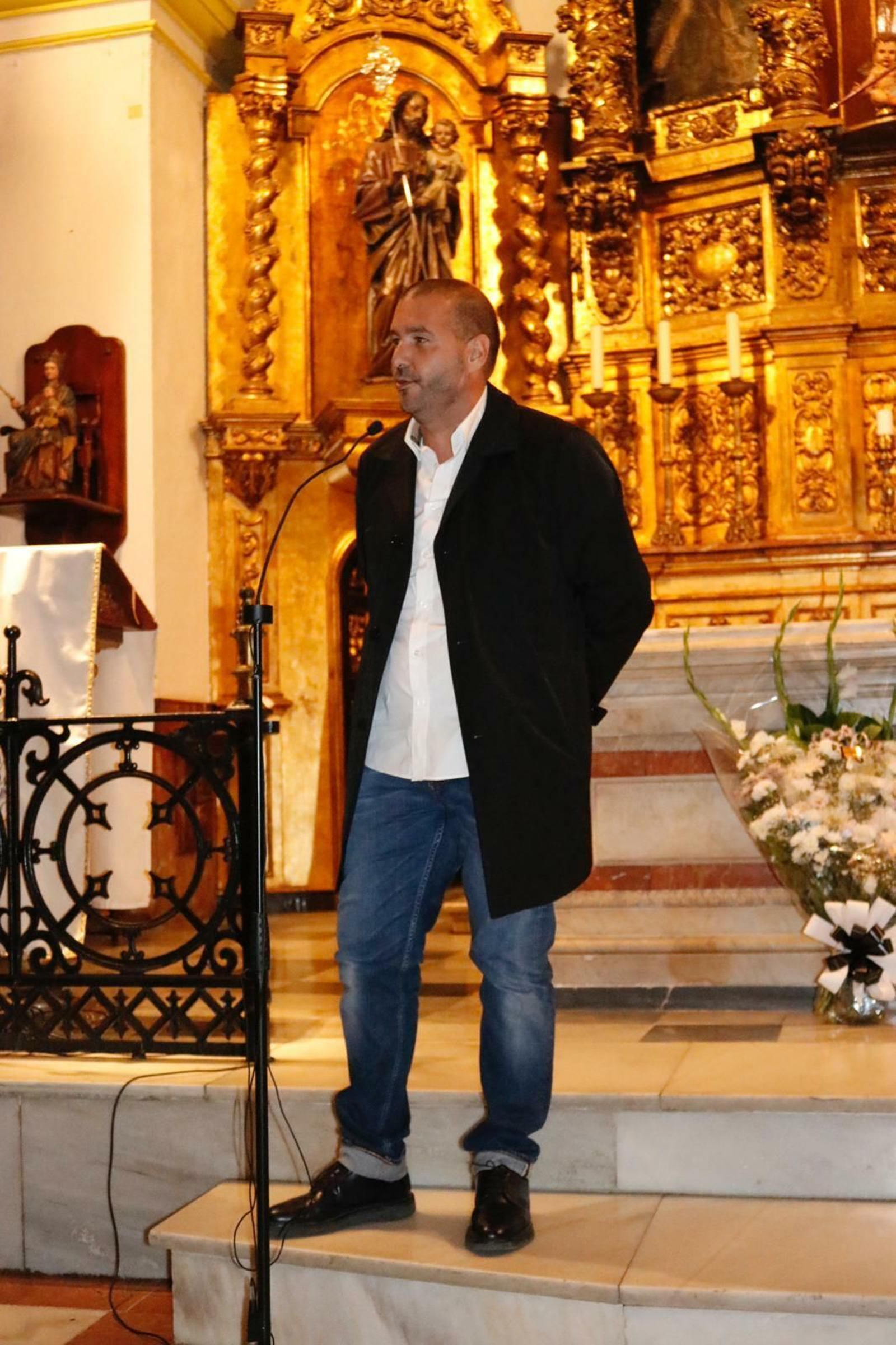 Raffaele Pandalone, presidente de la Balona, en la parroquia de la Inmaculada