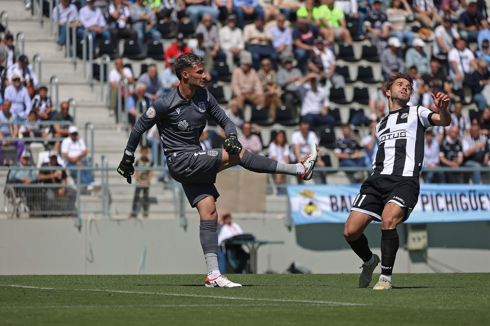 Las mejores fotos del Balona - Cartagena B de Segunda RFEF