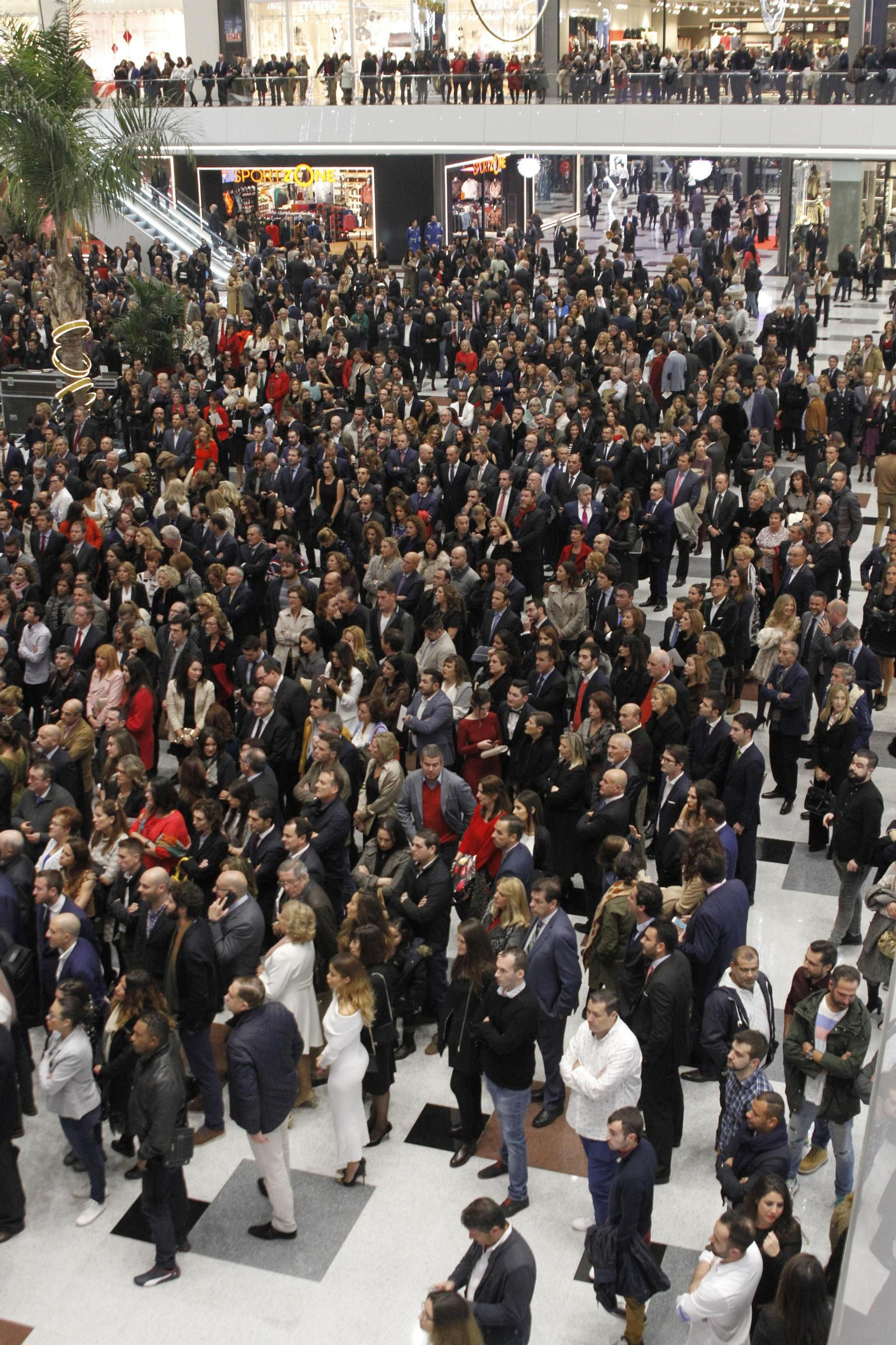Fiesta en Granada por la apertura del Nevada