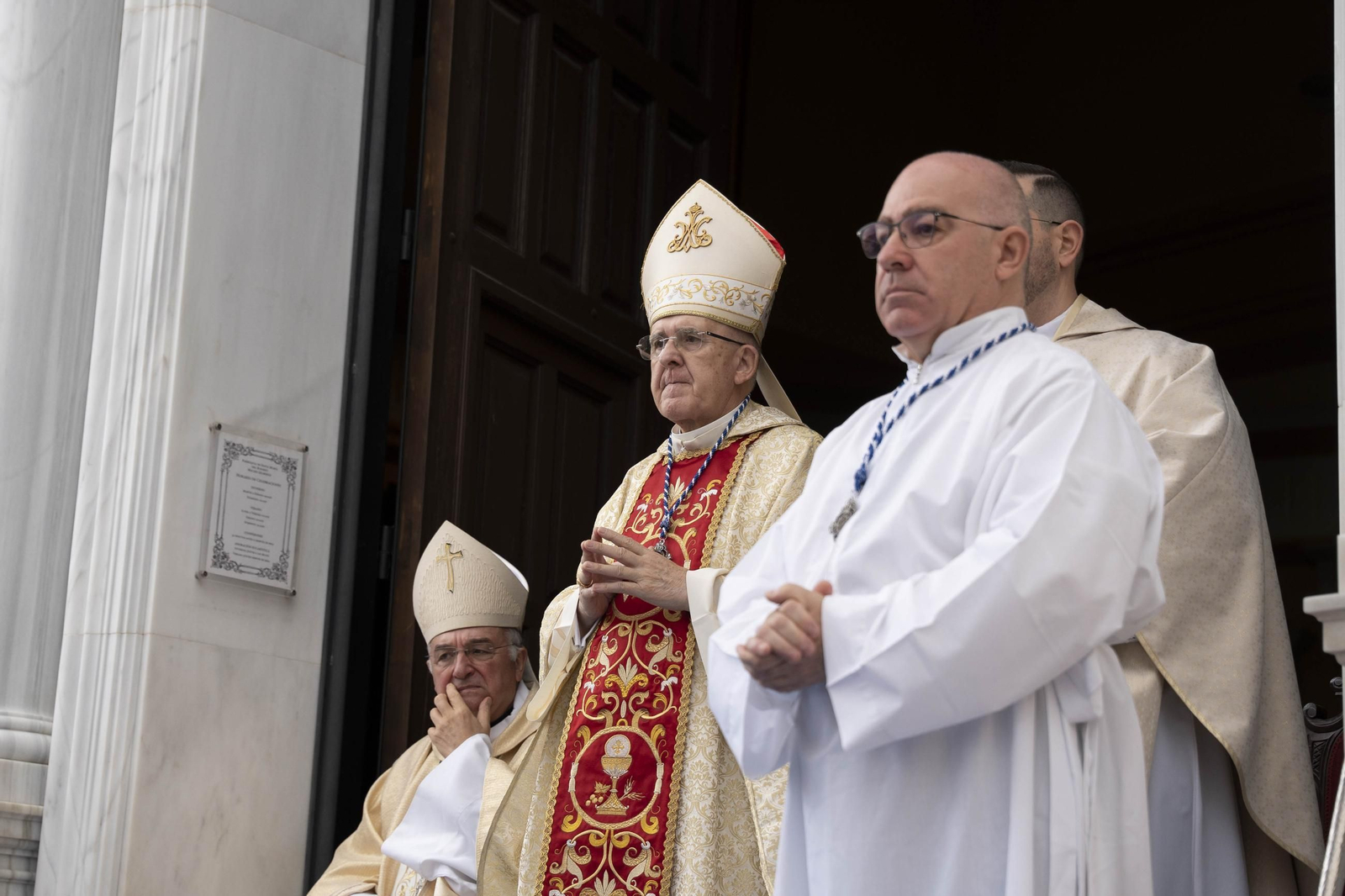 Las imágenes de la misa y procesión en Macael por las fiestas en honor a Nuestra Señora del Rosario