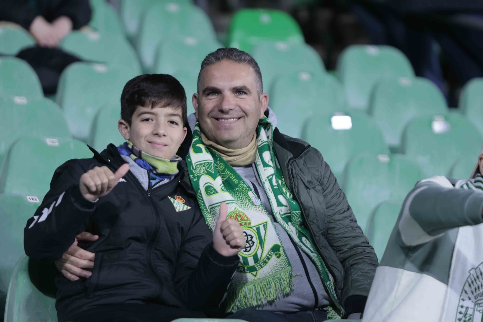 Búscate en las gradas del Villamarín