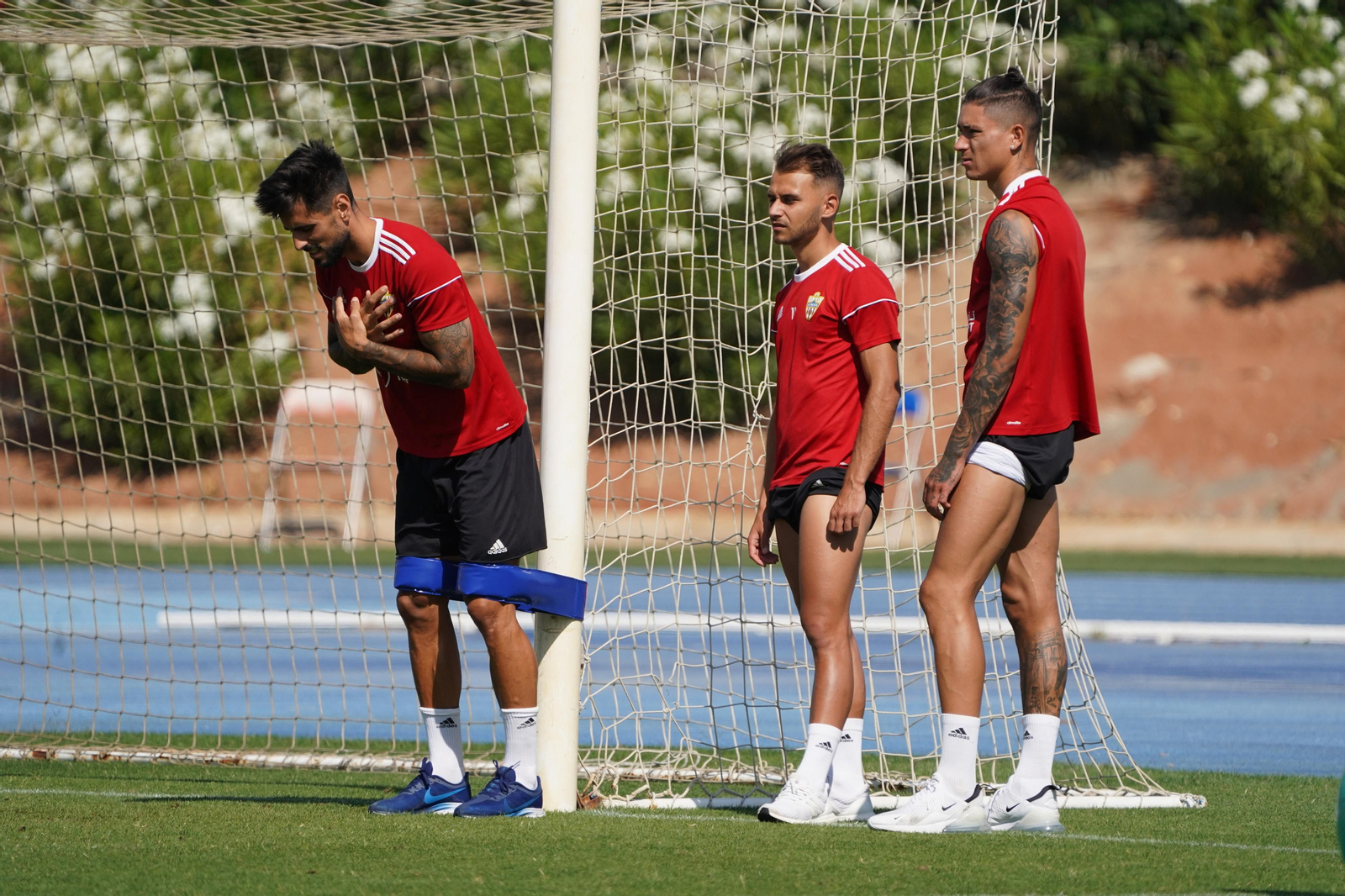 Fotogalería del entrenamiento de la UDA (jueves 18)