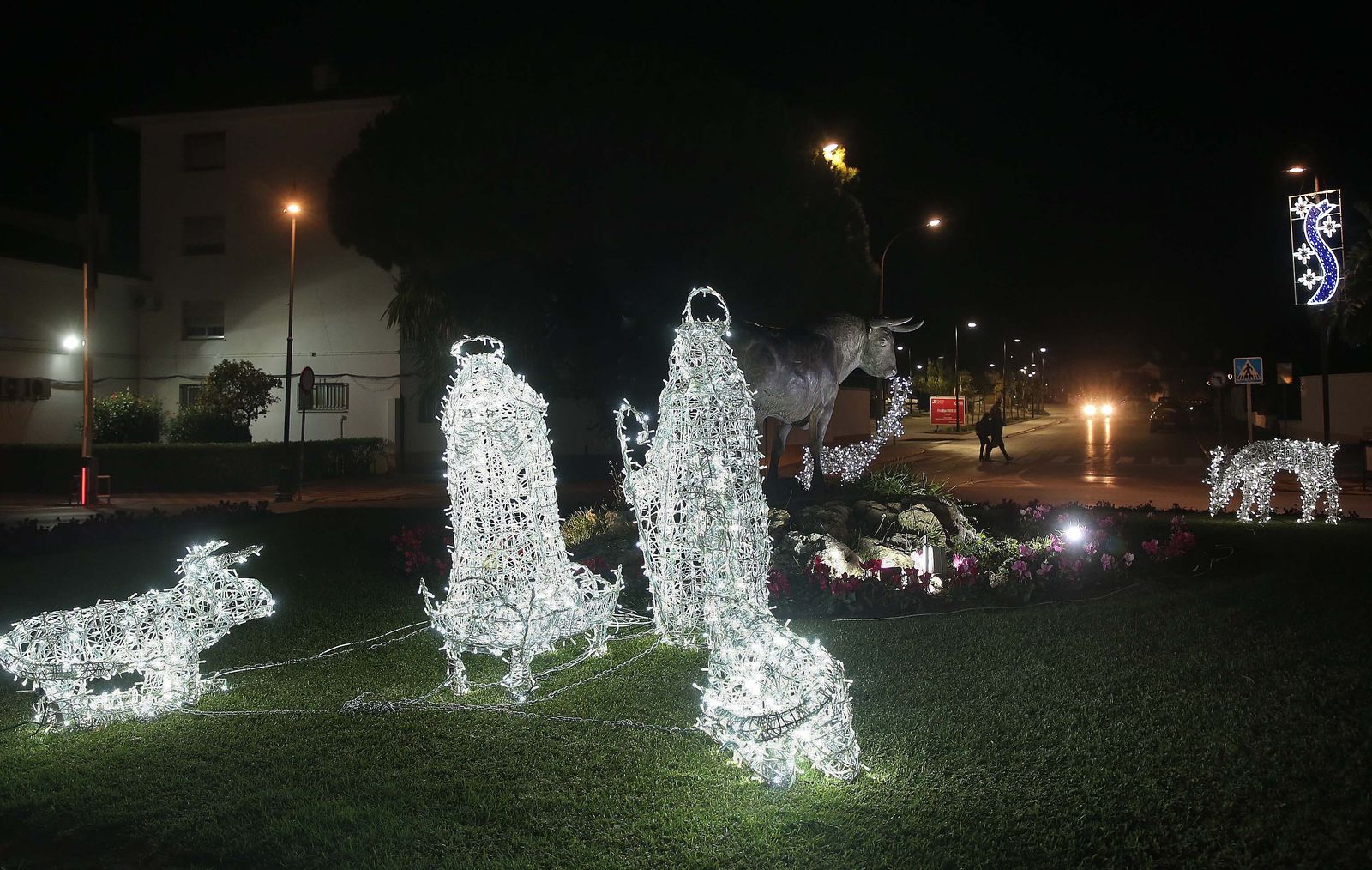 El alumbrado navideño de Los Barrios, en imágenes