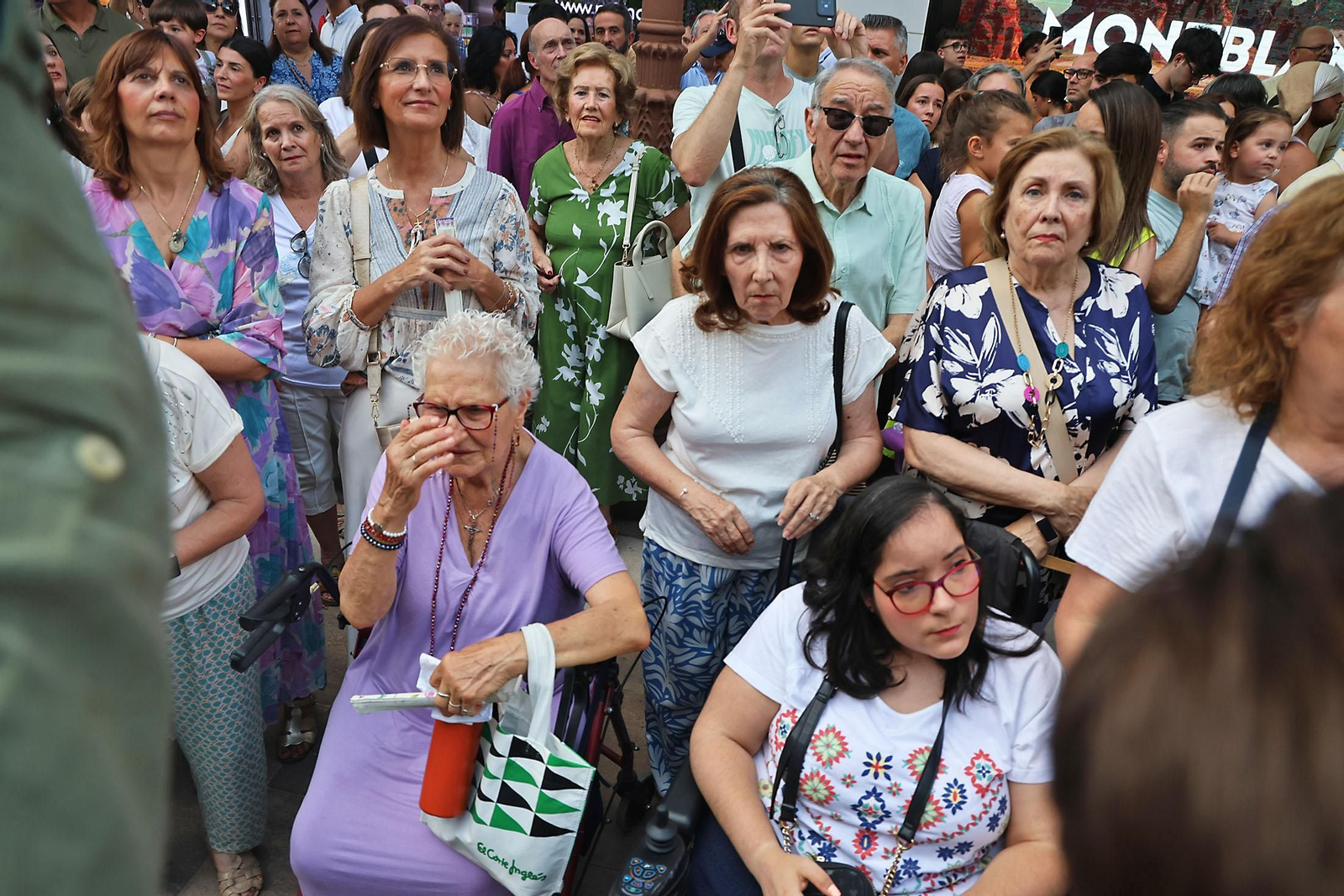 Imágenes de la procesión del Corpus Christi por las calles de Huelva
