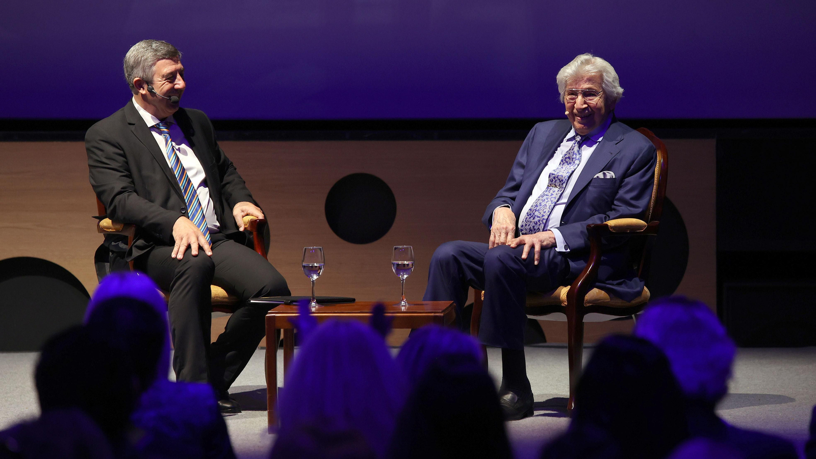 Manuel Alejandro recibe el premio Jerezano del Año del Rotary Club Jerez