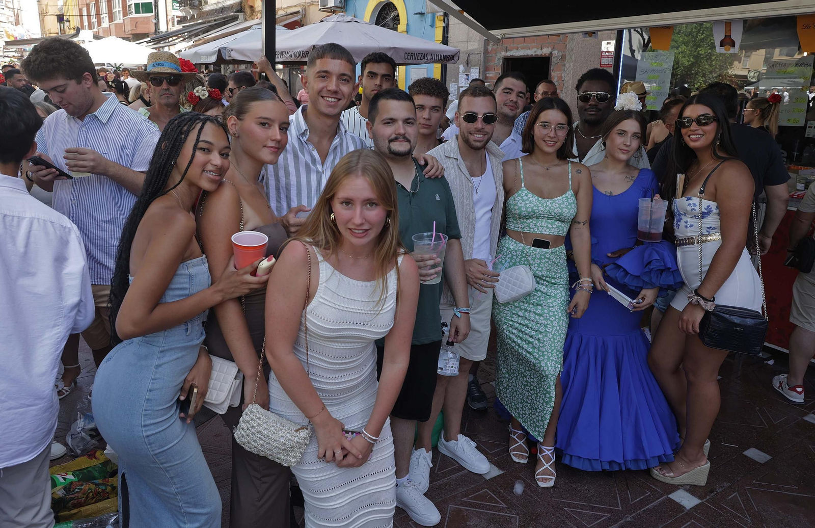 Búscate en las fotos del Domingo Rociero de la Feria de La Línea 2025 Búscate en las fotos del Domingo Rociero de la Feria de La Línea 2025