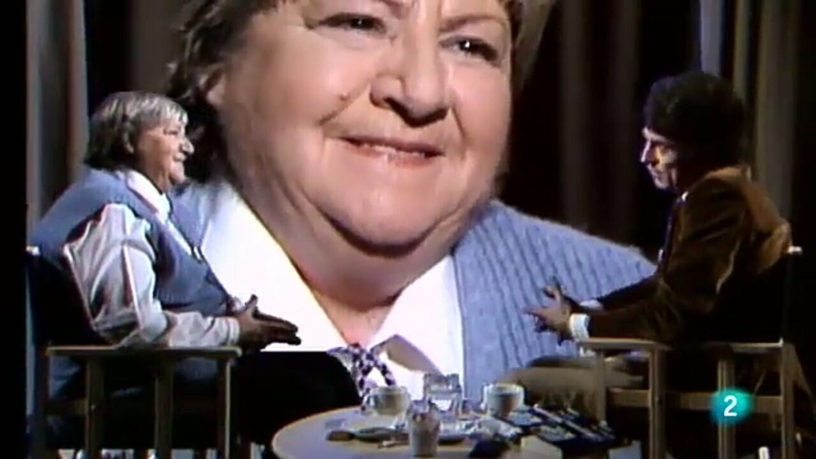 Entrevista de archivo de televisión con Gloria Fuertes.