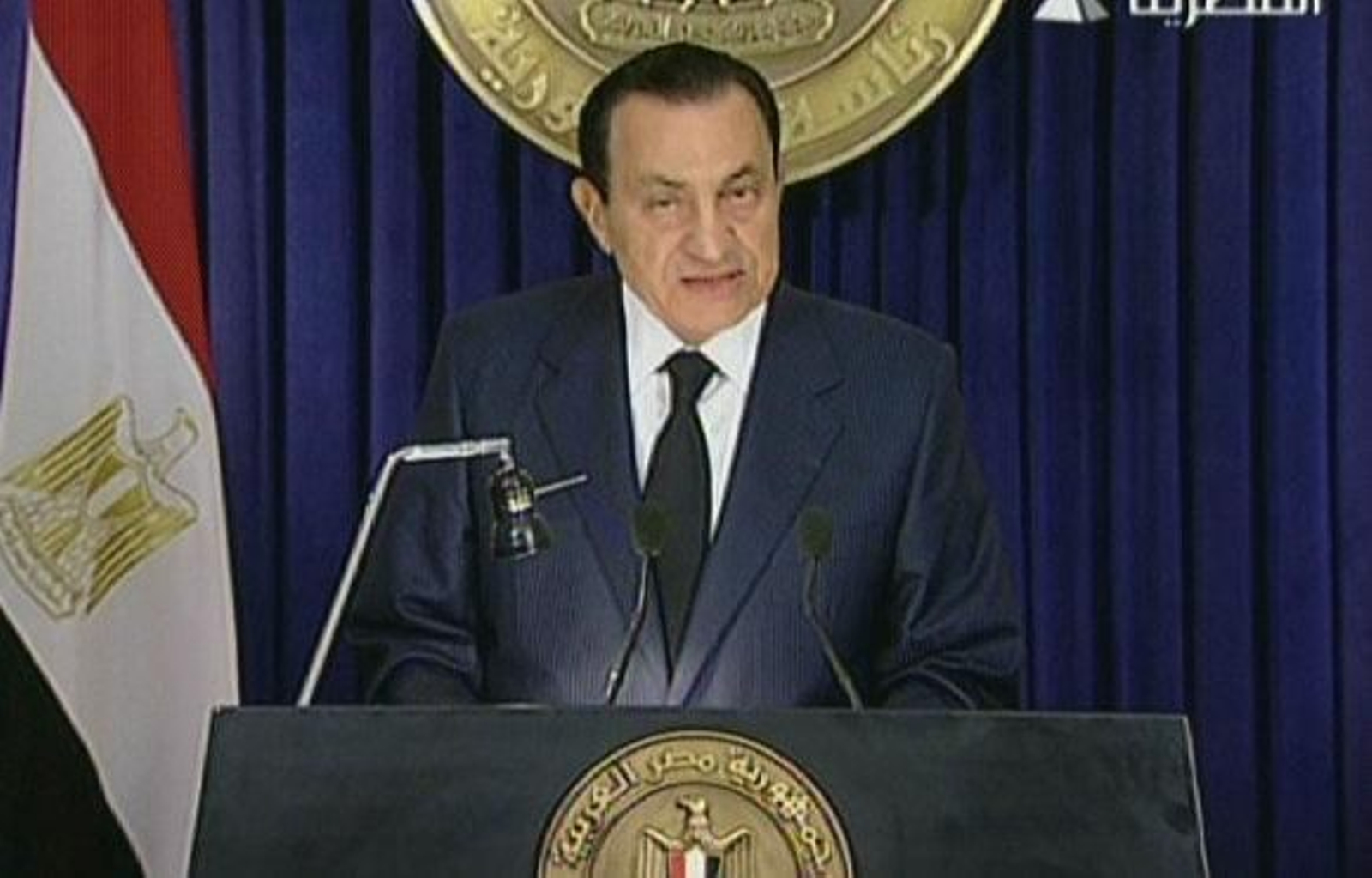 Mubarak anuncia que no se presentará a las elecciones de septiembre