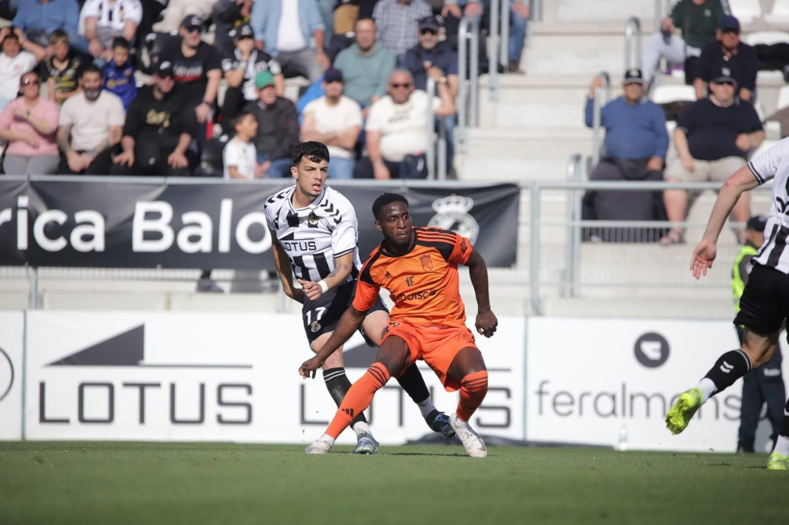 Imágenes del triunfo del Xerez CD ante la Balona en La Línea