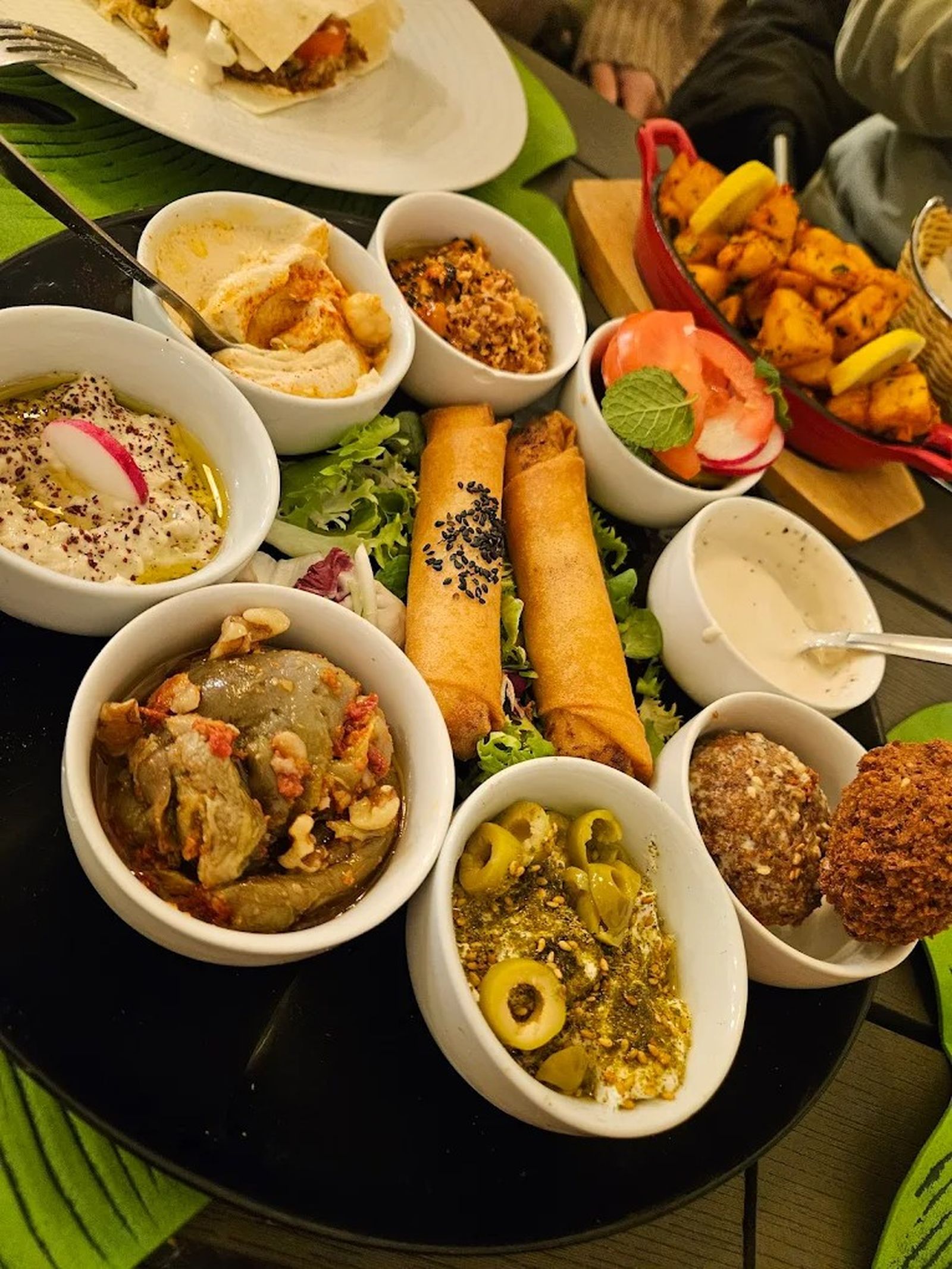 Restaurante Hola Beirut, uno de los diez mejores de Jerez, según TripAdvisor.