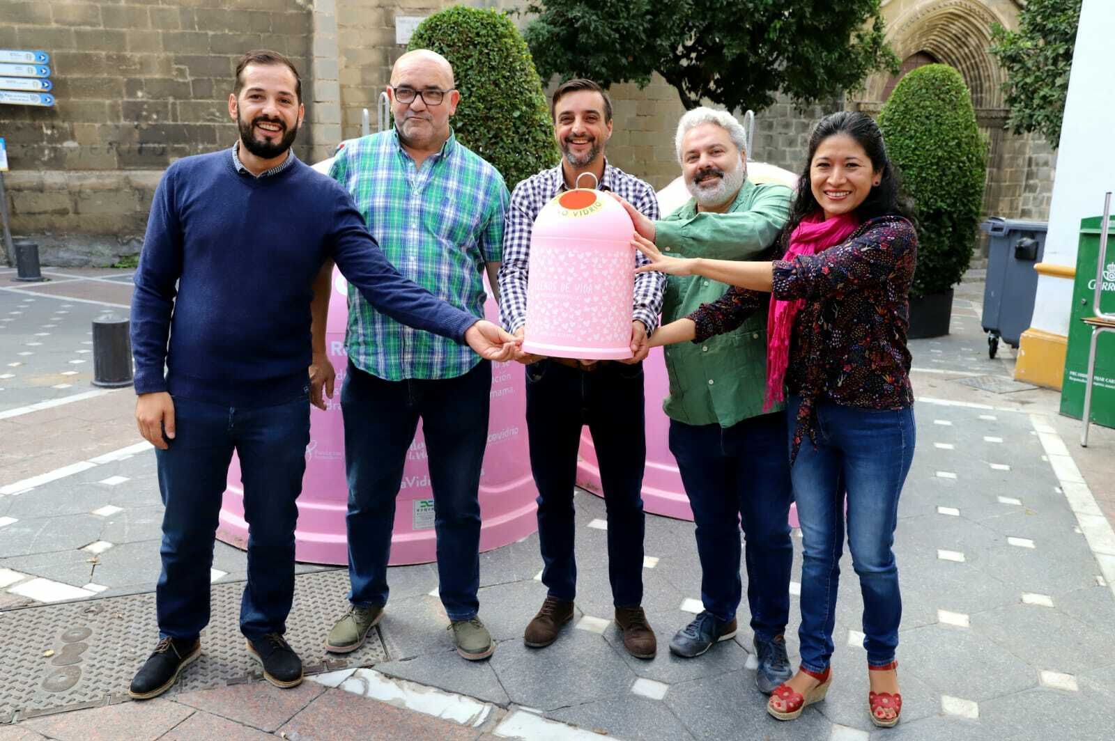 Imagen de la presentación de la campaña en la plaza Plateros.