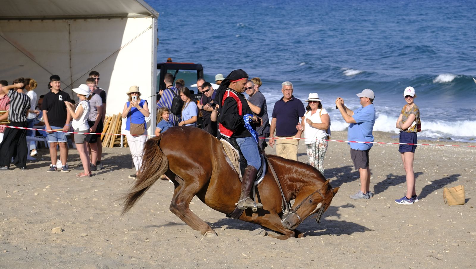 Moros y Cristianos de Mojácar en la Playa del Lance, en imágenes