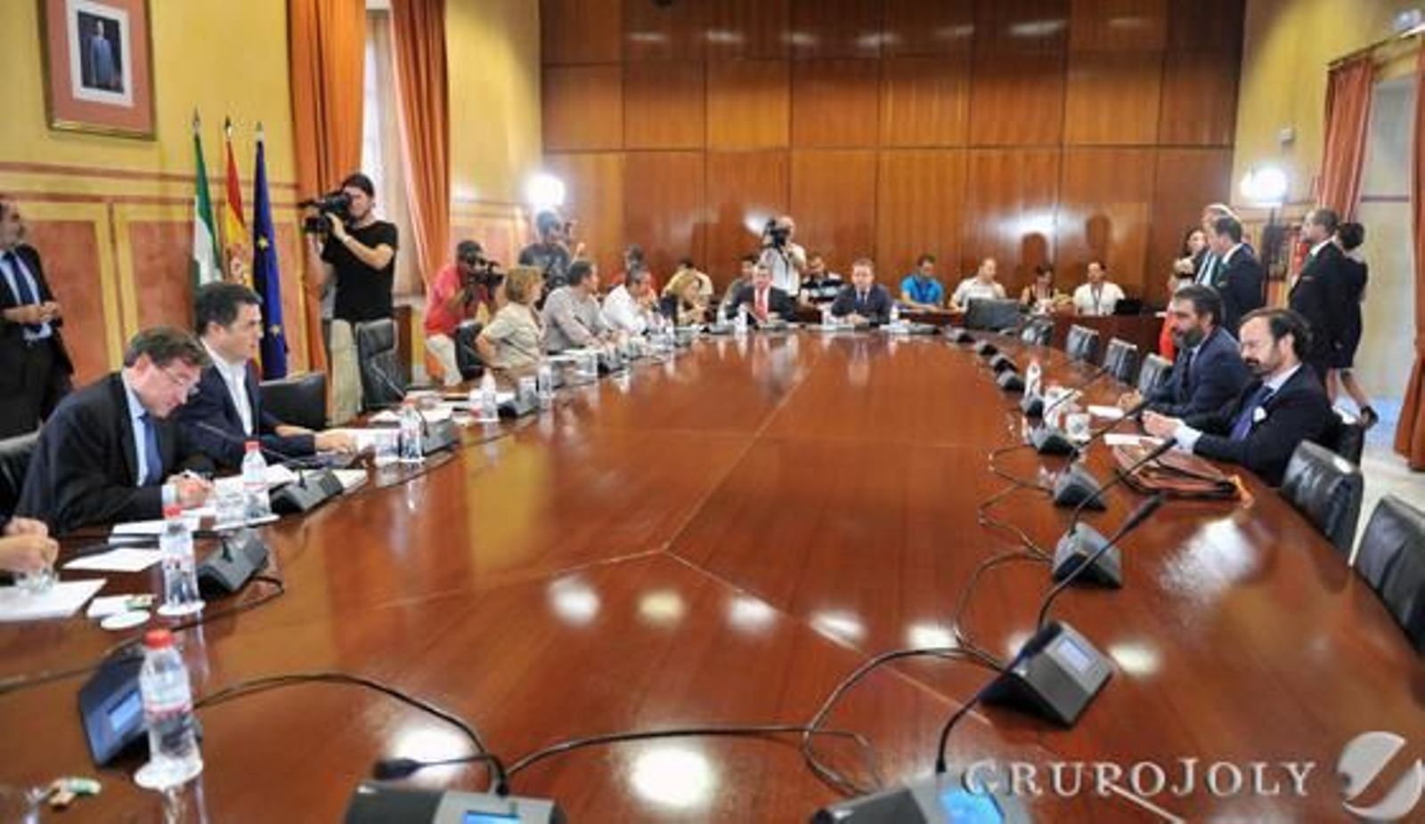 Manuel Diz-Lois durante su comparecencia.

Foto: Juan Carlos Vazquez