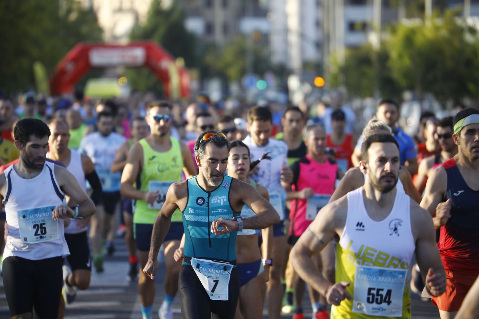 La XXXVI Media Maratón Córdoba-Almodóvar del Río, en imágenes