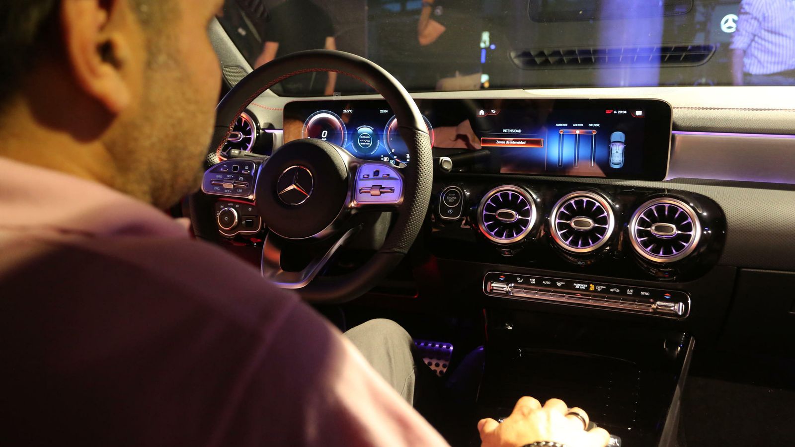 Interior del Mercedes CLA.