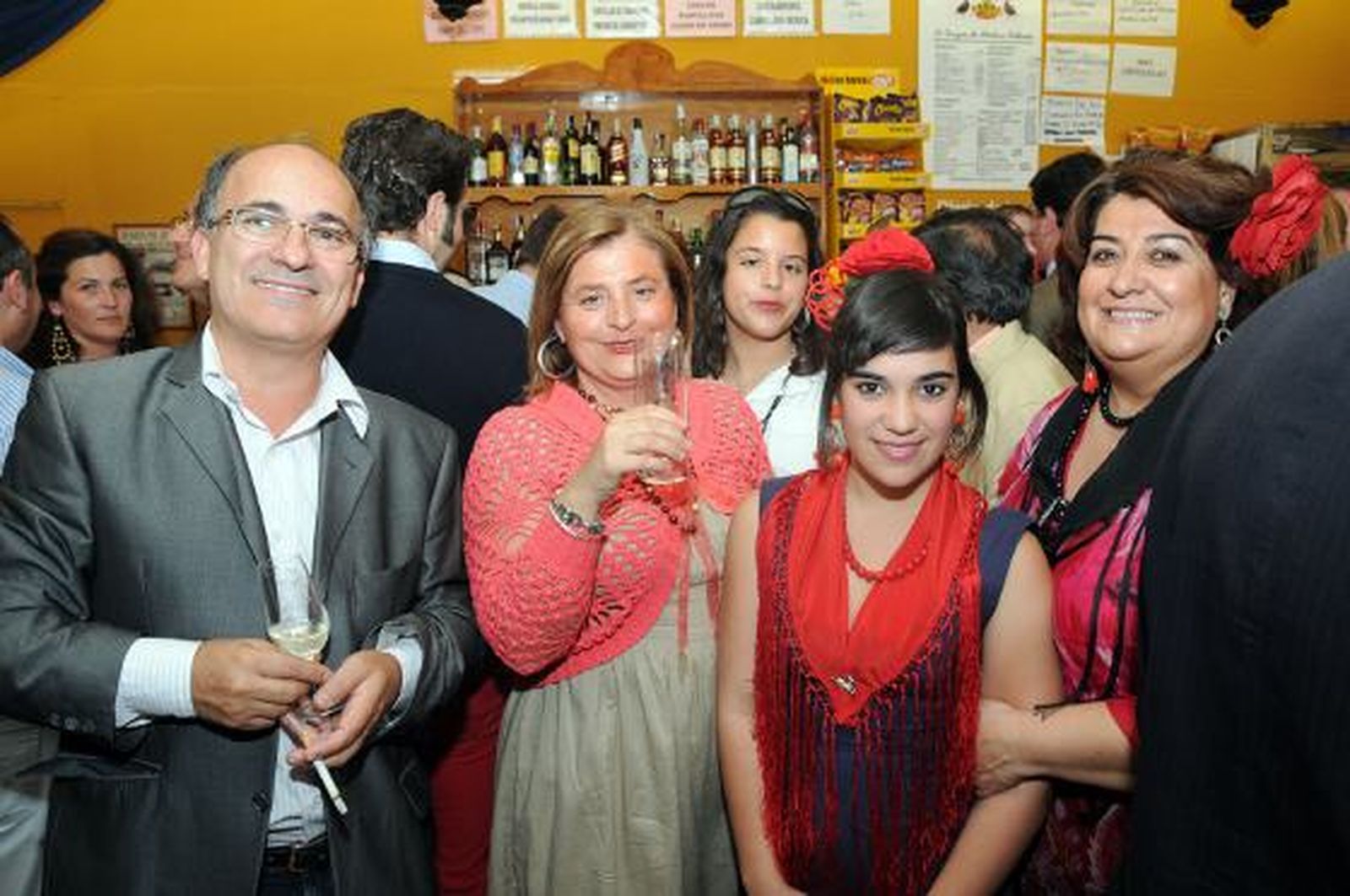 El artista Fernando Toro, María José Vidal, Inma Toro y su madre, Inmaculada del Río

Foto: Manuel Mateo