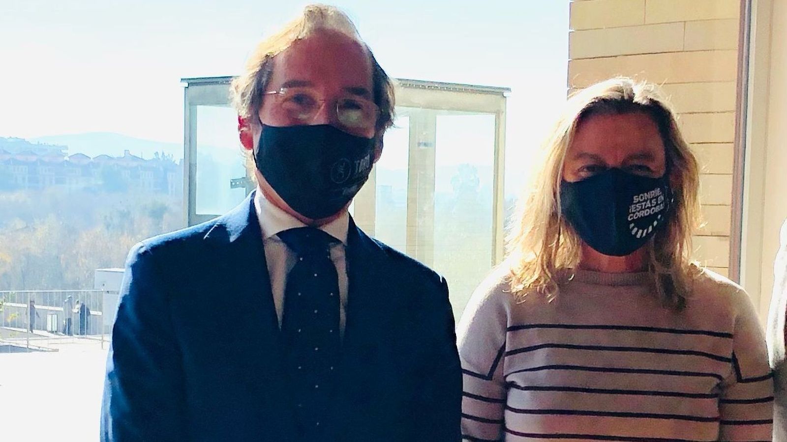 Reunión entre la Fundación Toro de Lidia e Isabel Albás.