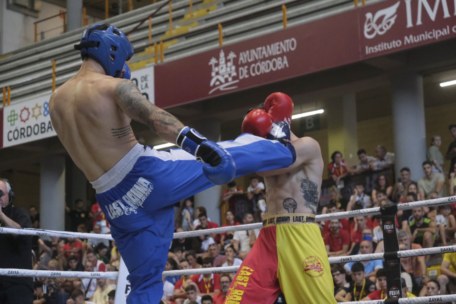 Córdoba disfruta del Campeonato de España de kick boxing, en imágenes